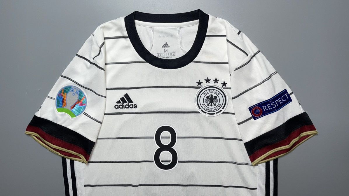 Adidas GERMANY ADIDAS 2020 EURO FOOTBALL HOME JERSEY #8 KROOS Size US M / EU 48-50 / 2 - 3 Thumbnail