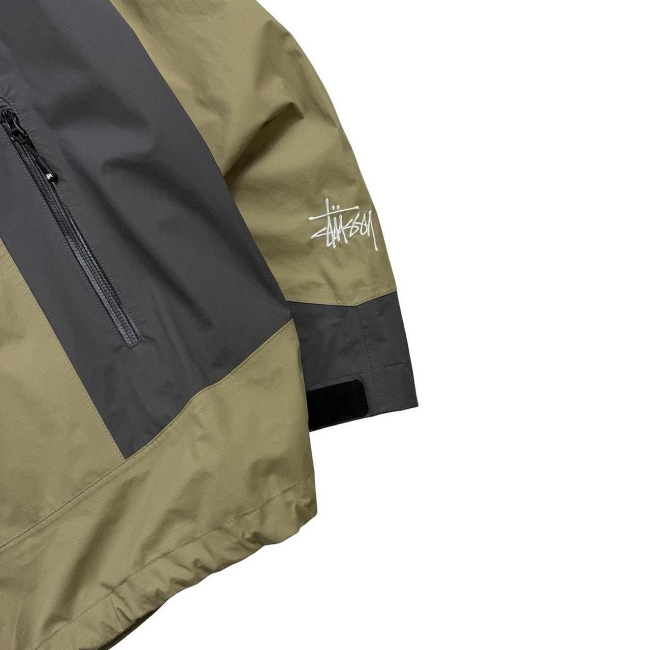 Stussy Stussy Taped Seam Shell Rain Jacket - Large Size US L / EU 52-54 / 3 - 3 Thumbnail
