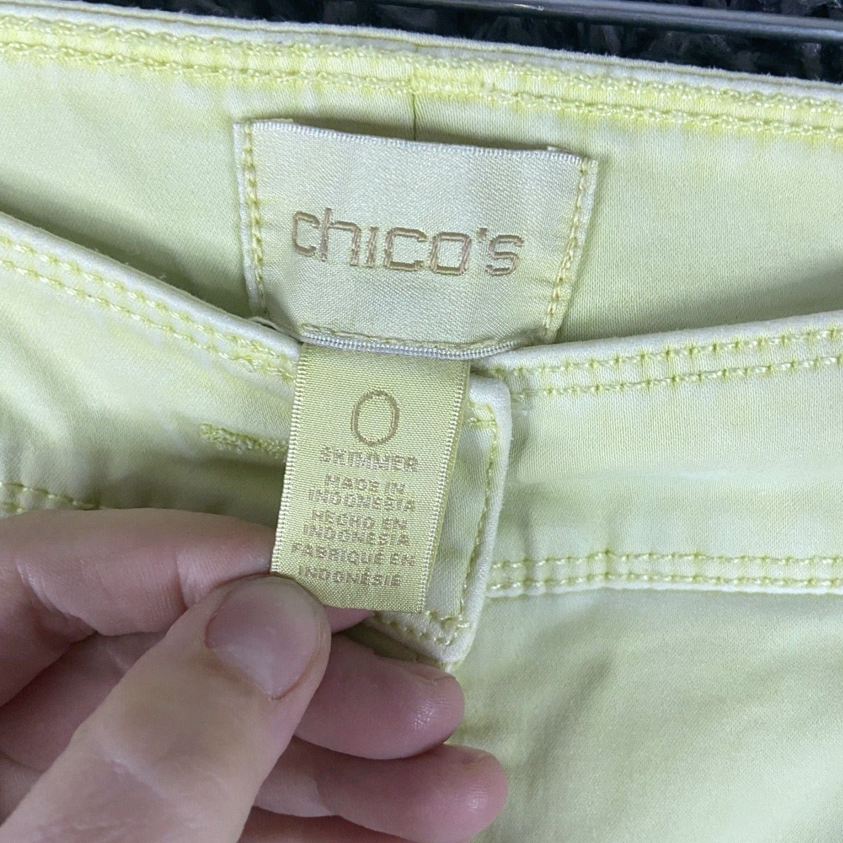 Vintage Chico’s Pants Women Adult 0 Yellow Size 25" / US 0 / IT 36 - 4 Thumbnail