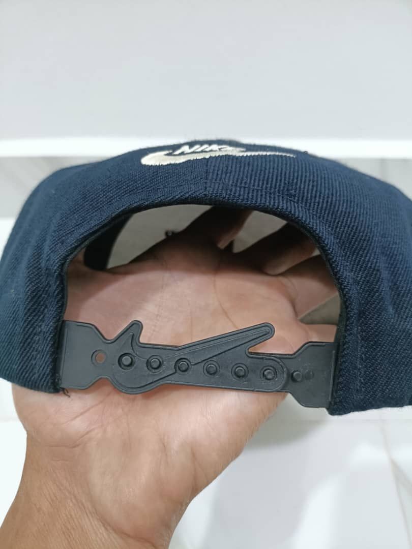 Nike Vintage Nike Swoosh Emboidered Wool Snapback Hat Cap Size ONE SIZE - 5 Thumbnail