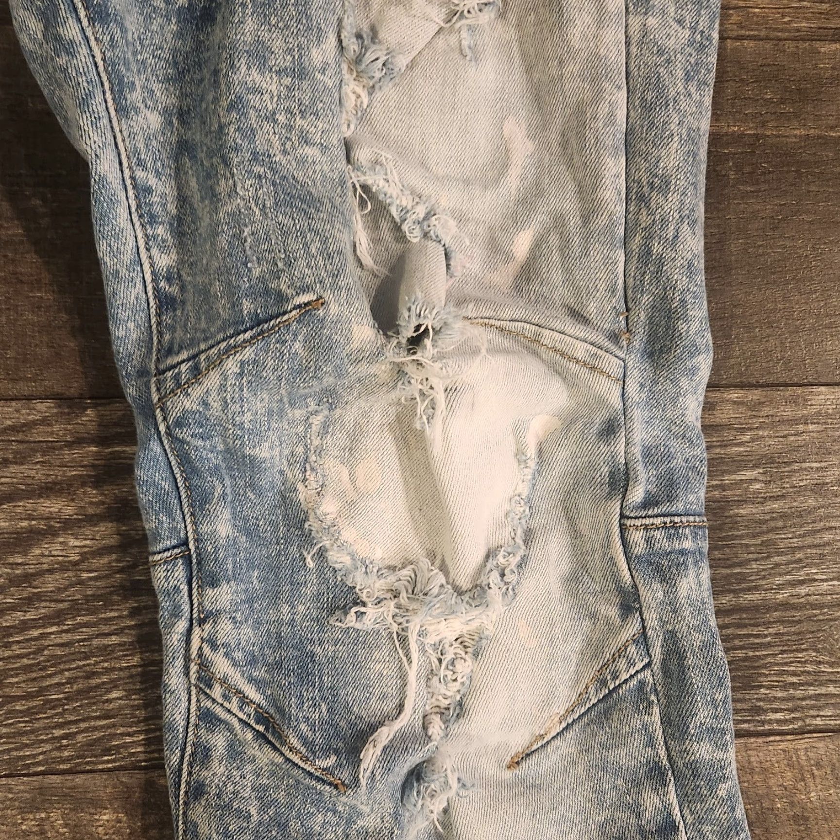 Vintage Smoke Rise Jeans Mens 42x32 Blue Slim Fit Distressed Light Wash Zip Fly Stretch Denim MENS Jeans Blue Slim Tapered 42x32 Size US 42 / EU 58 - 3 Thumbnail