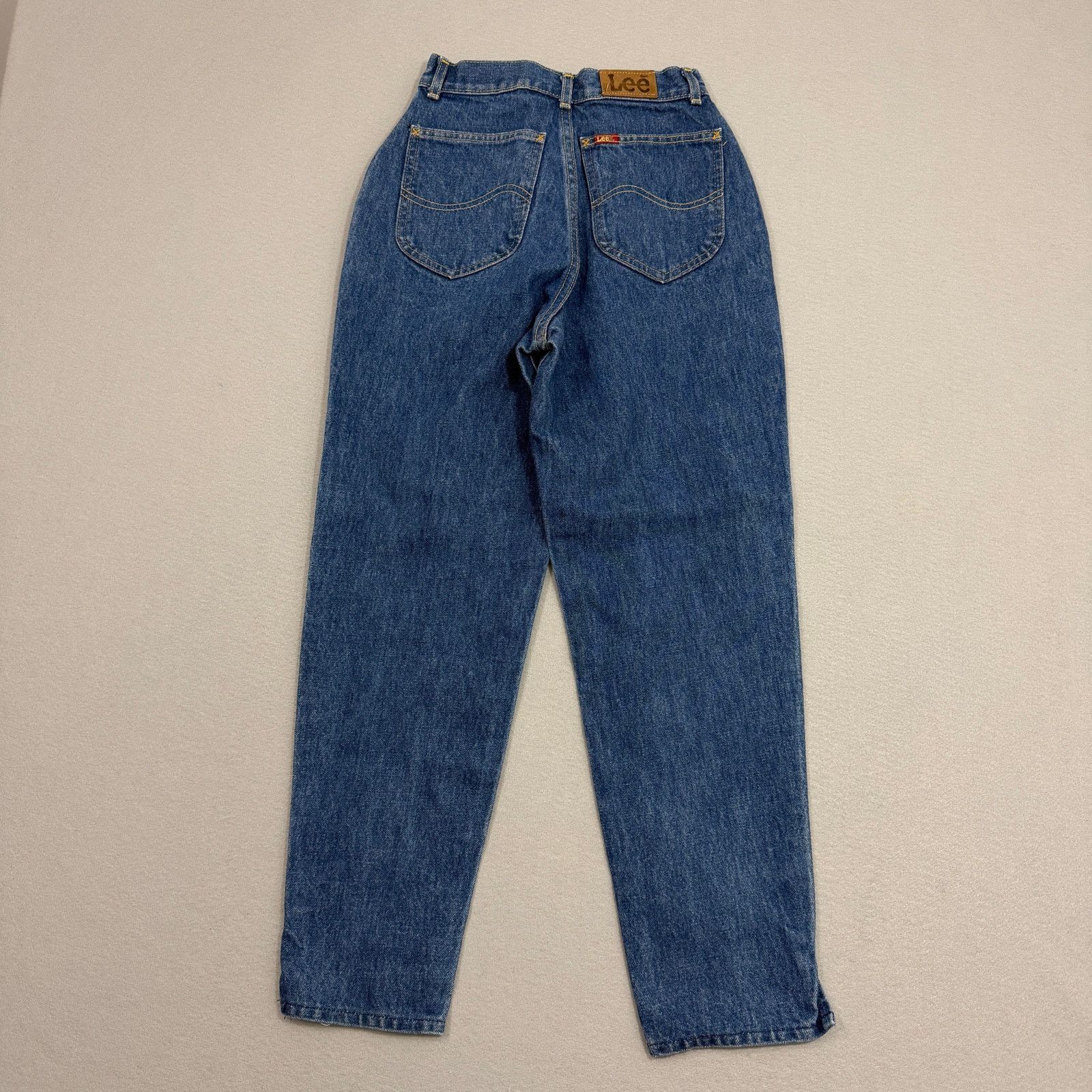 Vintage Vintage Lee Jeans Women's 9 (Fits 25x28) Blue Mom High Rise Size 25" / US 0 / IT 36 - 7 Thumbnail