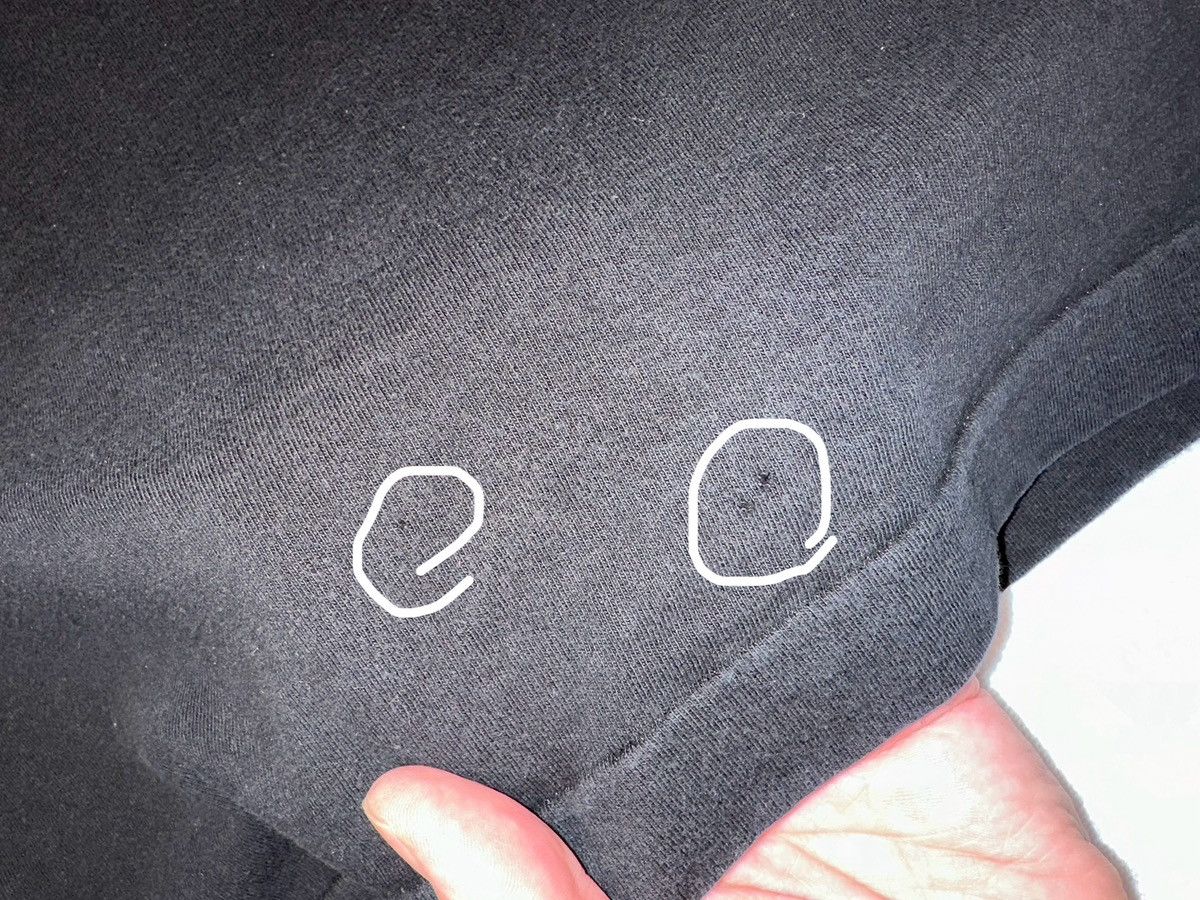 Comme des Garcons Comme des Garçons PLAY Embroidered Heart Patch Tee-Size Med Size US M / EU 48-50 / 2 - 6 Thumbnail