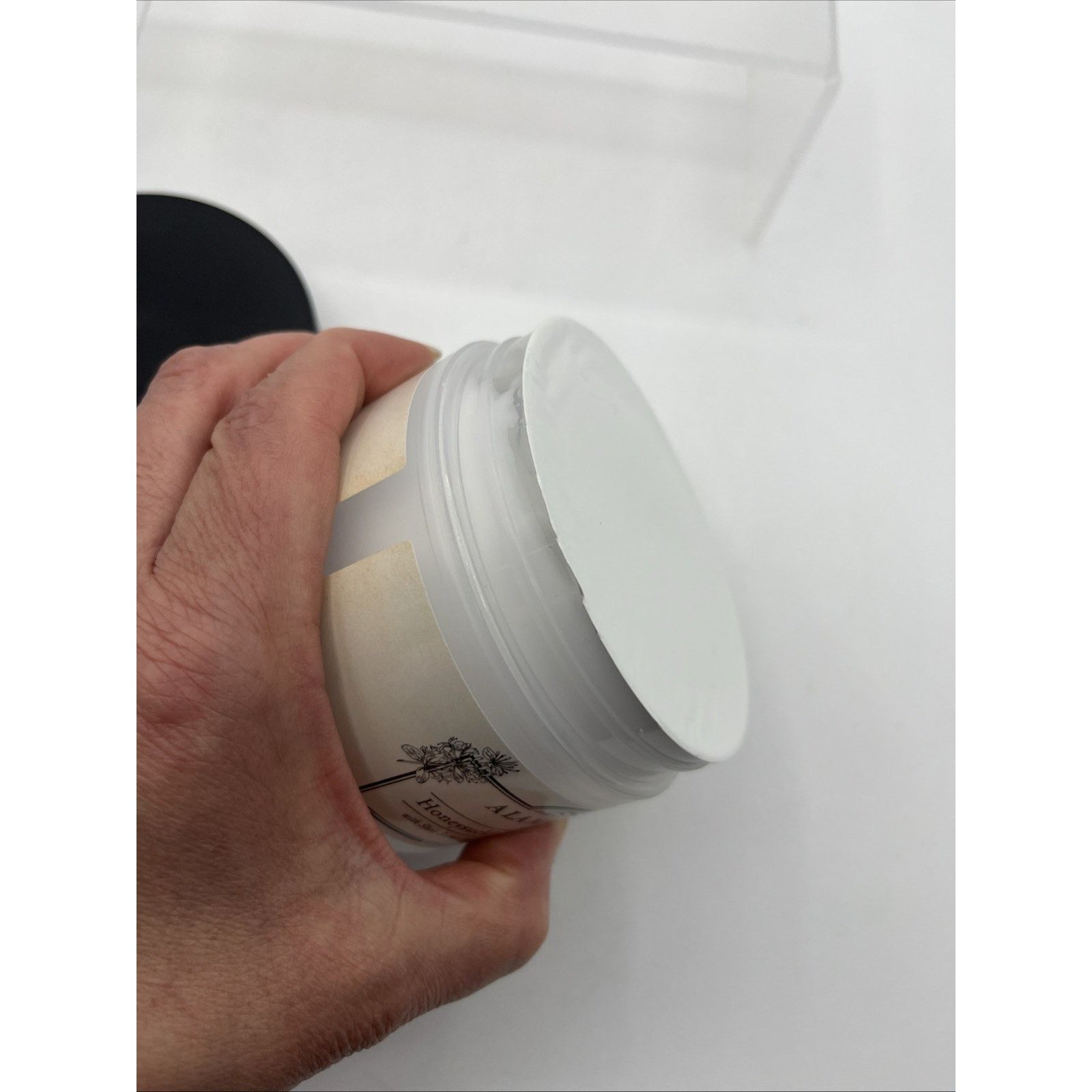 Other A La Maison de Provence Honeysuckle Body Butter Shea Avocado Size ONE SIZE - 7 Thumbnail