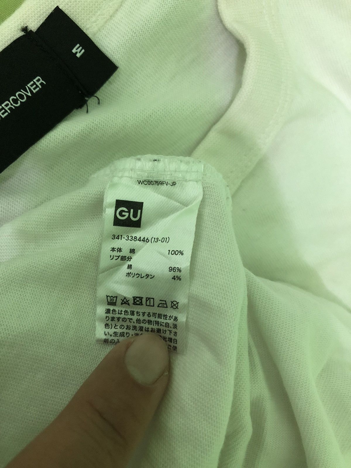 Undercover Vintage Uniqlo x Undercover Japanese Jun Takahashi Shirt Tee Size US M / EU 48-50 / 2 - 14 Thumbnail