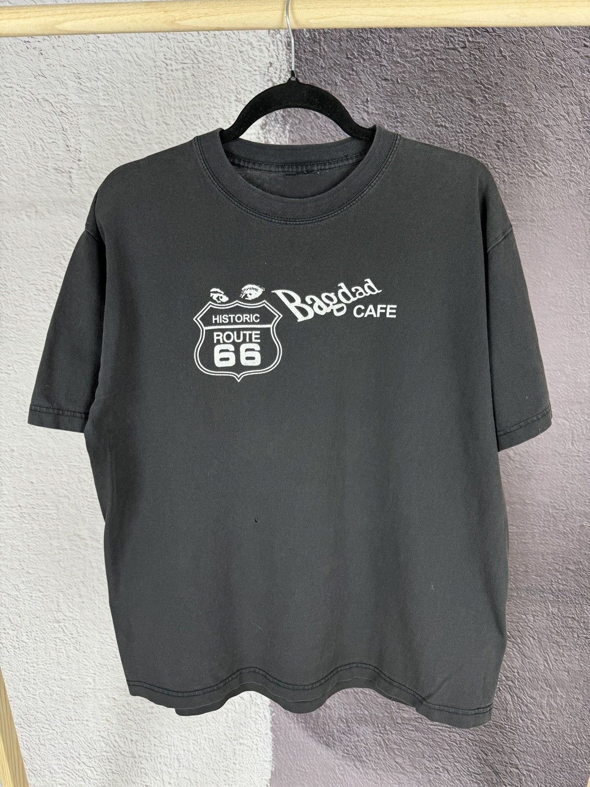 Route 66 Vintage 90s US Route 66 Bagdad Cafe The Mother Road tee y2k Size US L / EU 52-54 / 3 - 3 Thumbnail