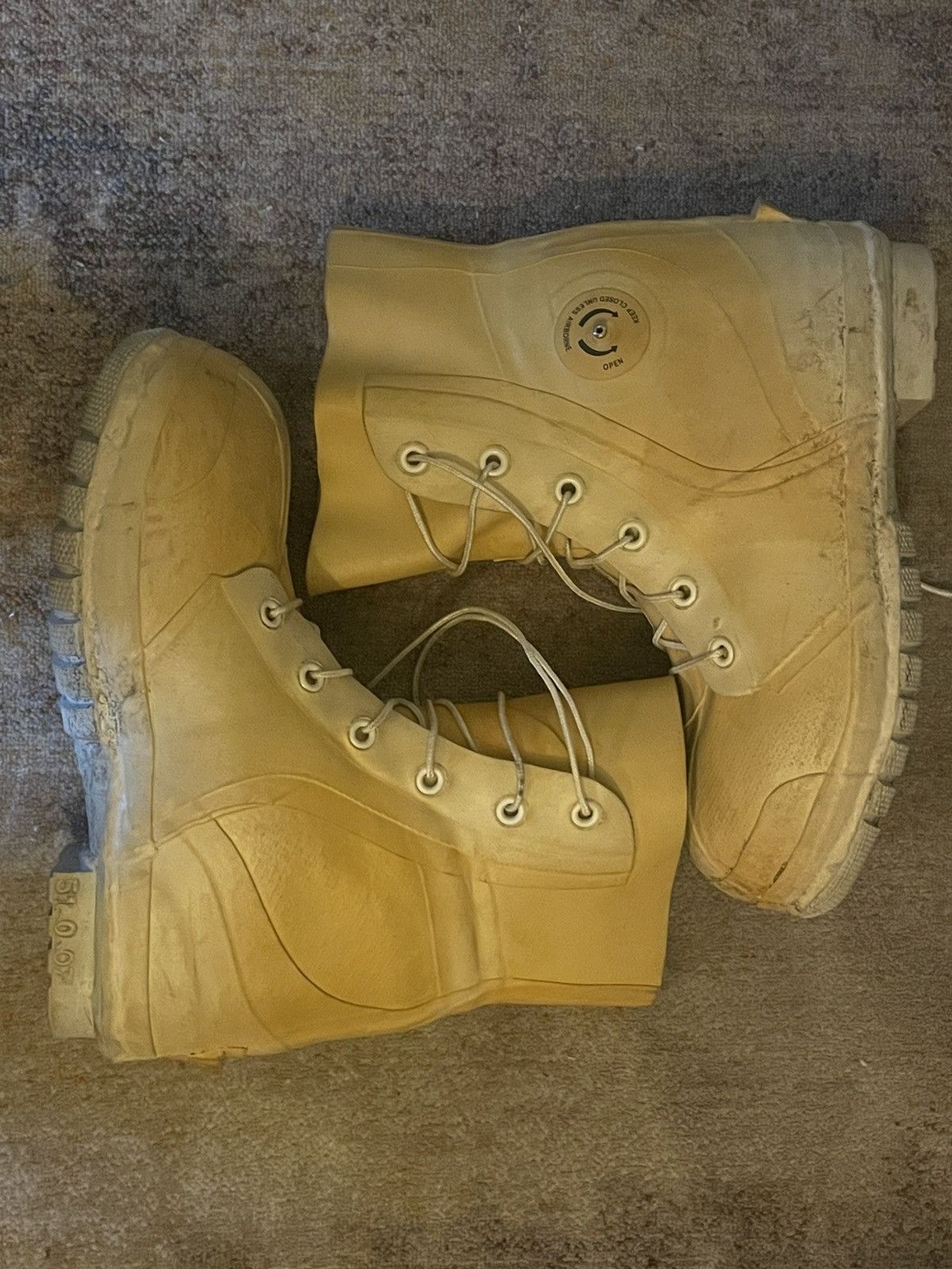 Vintage US Bunny Boots Size US 10 / EU 43 - 5 Thumbnail