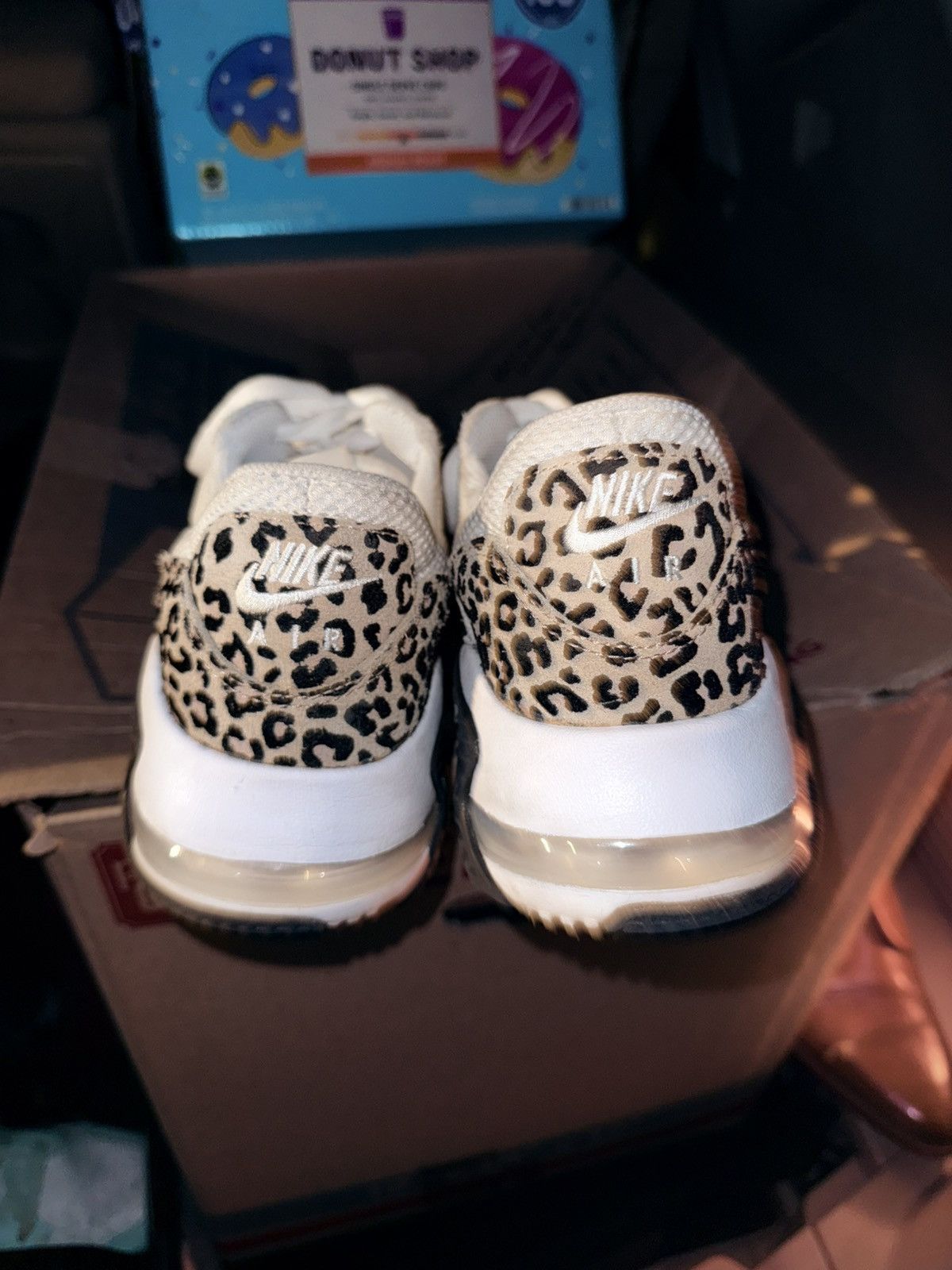 Nike Nike Air Max Excee Size 10.5 Size US 10.5 / EU 43-44 - 3 Thumbnail