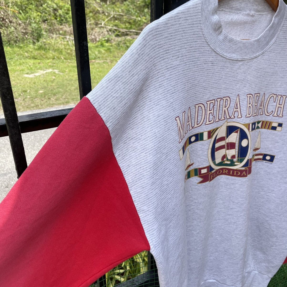 Vintage 🔥Vintage 90s Madeira Beach Florida Two Tone Sweatshirts Size US M / EU 48-50 / 2 - 9 Thumbnail