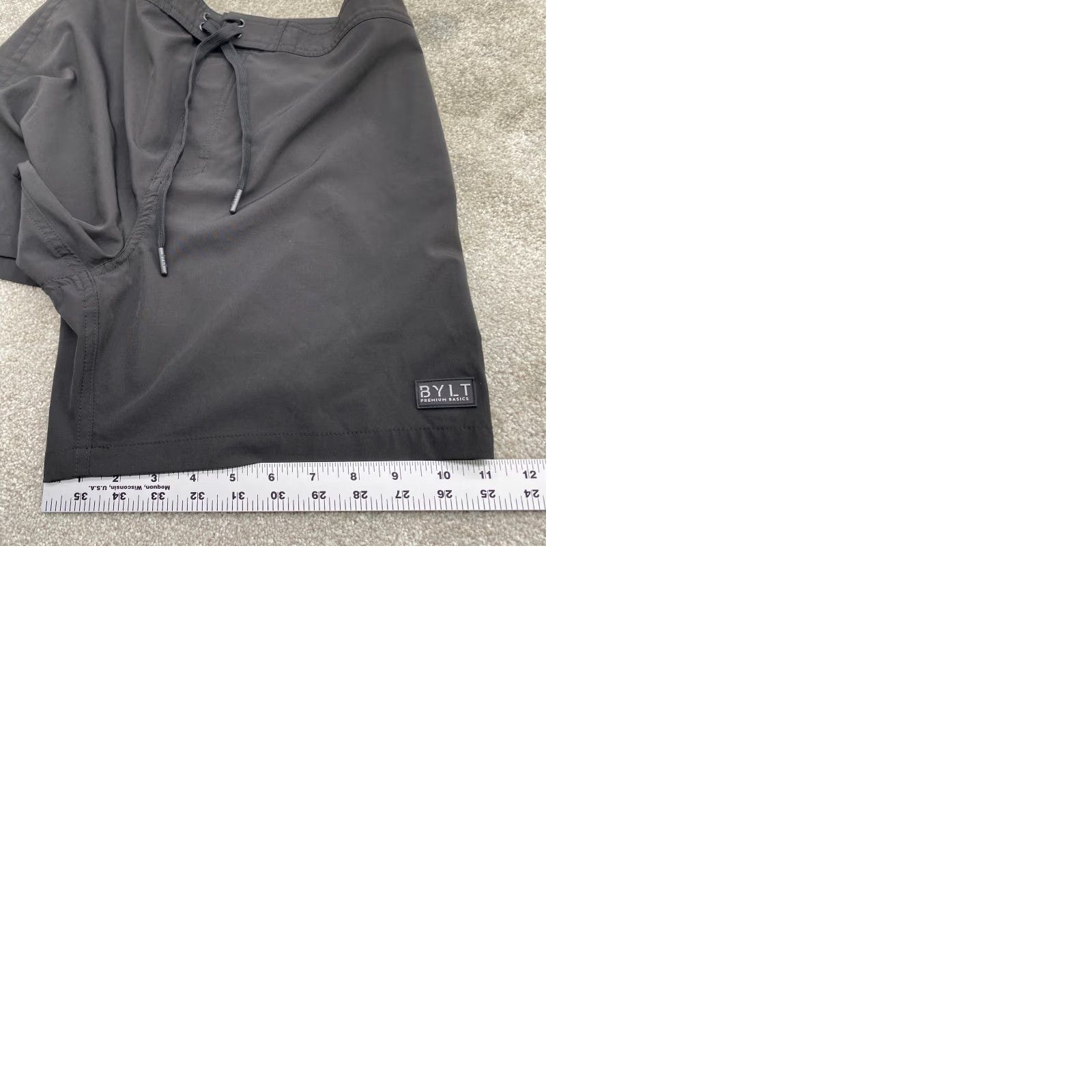 Asics BYLT Premium Basics Shorts Mens 33x6 Black Drawstring Pockets 6718 Size US 33 - 9 Thumbnail