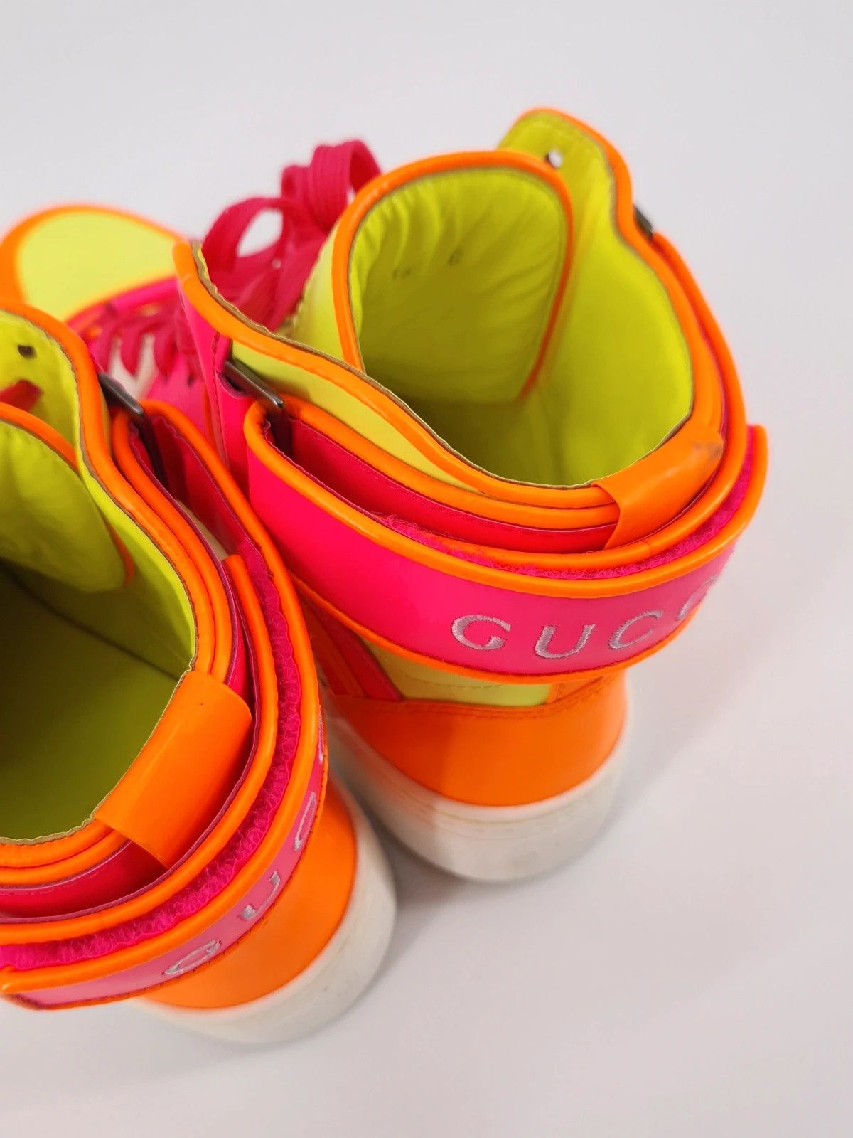 Gucci Gucci Neon Interlocking G Sneakers emo swag Size US 6 / IT 36 - 15 Thumbnail