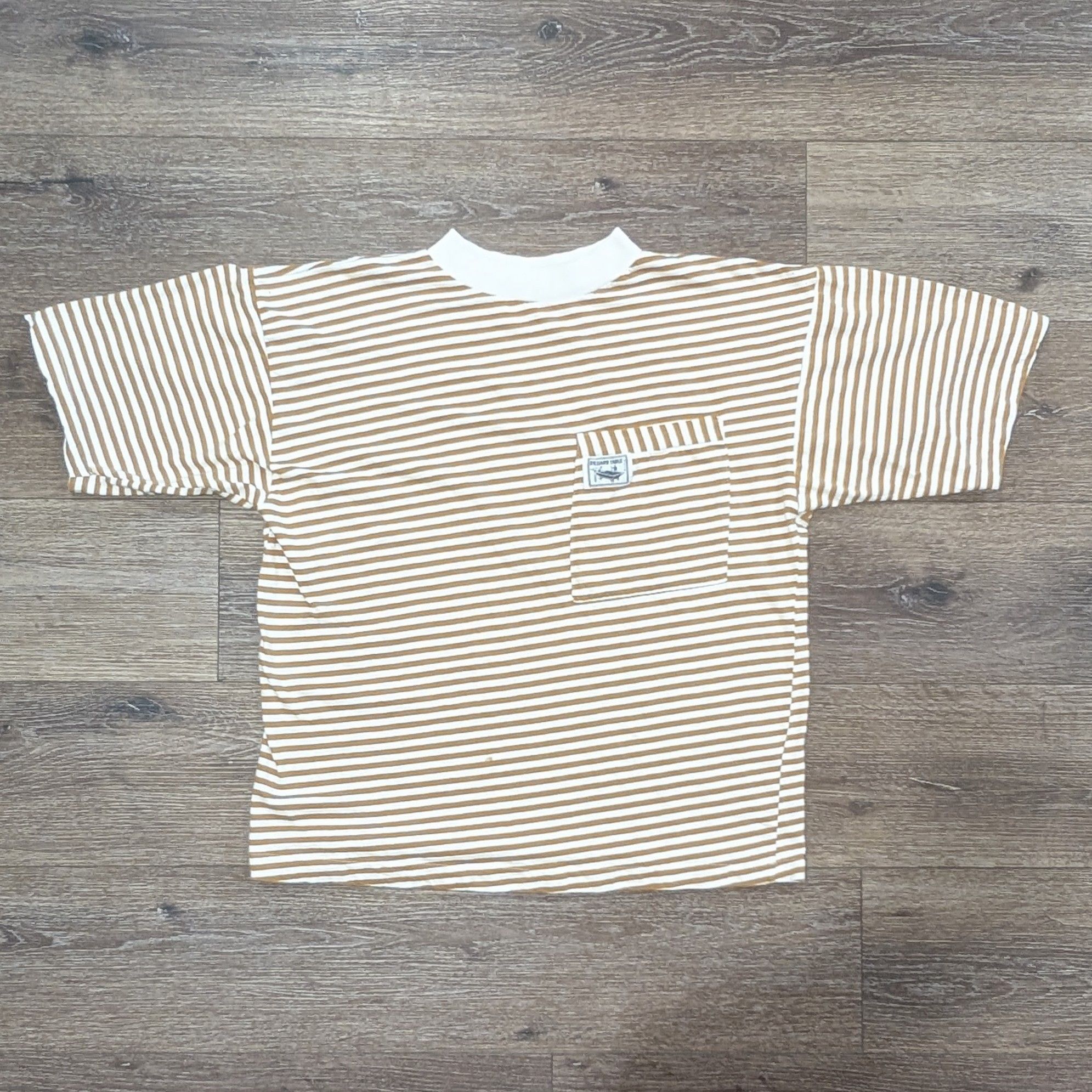 Vintage Vintage Billiard Table yellow striped t-shirt Size US L / EU 52-54 / 3 - 1 Thumbnail