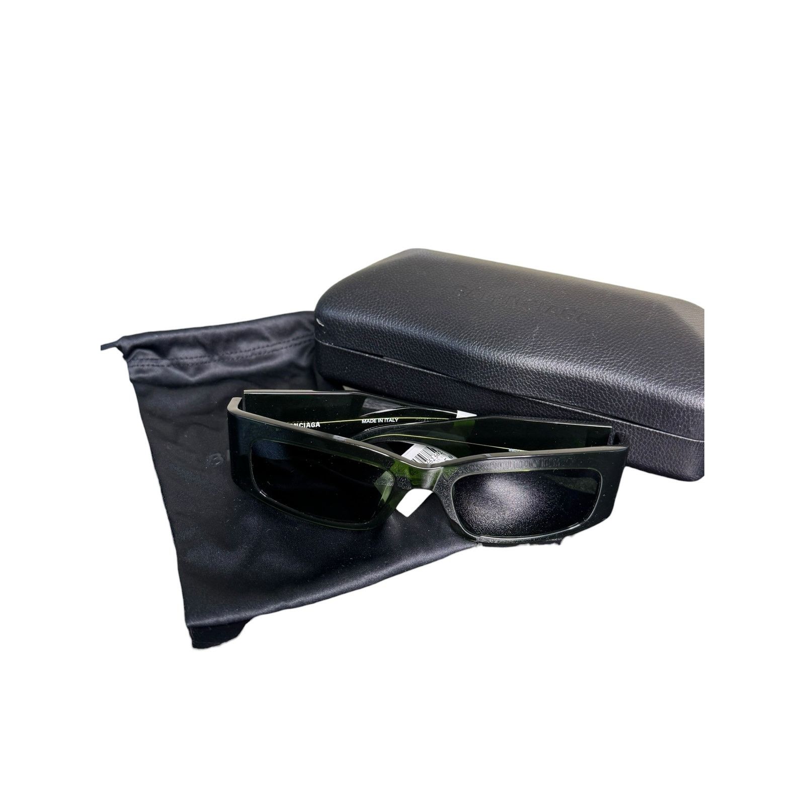 Balenciaga Balenciaga NWT Paper 56MM Rectangular Sunglasses in Green Size ONE SIZE - 2 Thumbnail