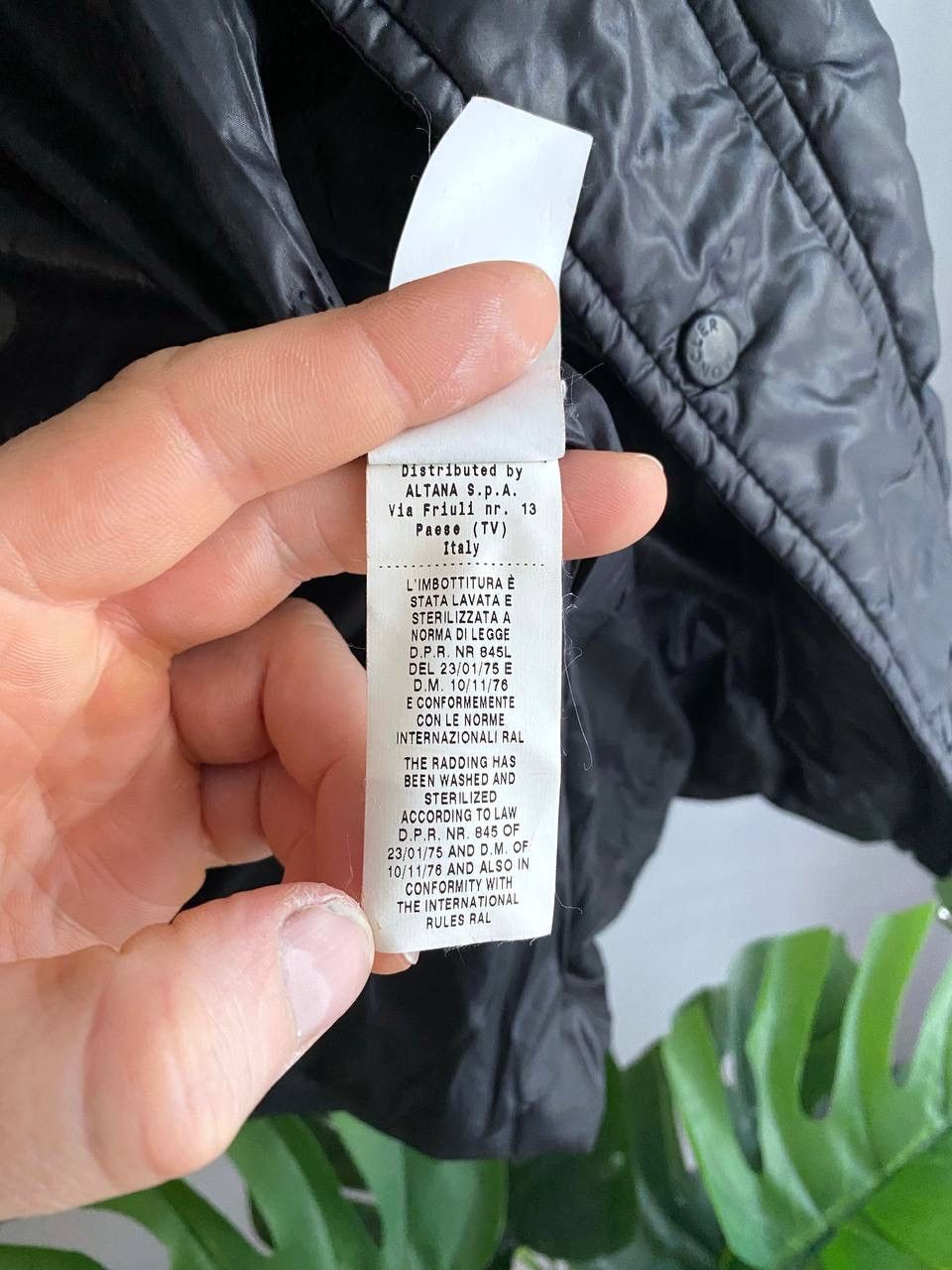 Moncler Moncler Down Puffer Jacket, Kids Size 12 Anni/152cm/Women XS Size XS / US 0-2 / IT 36-38 - 19 Thumbnail