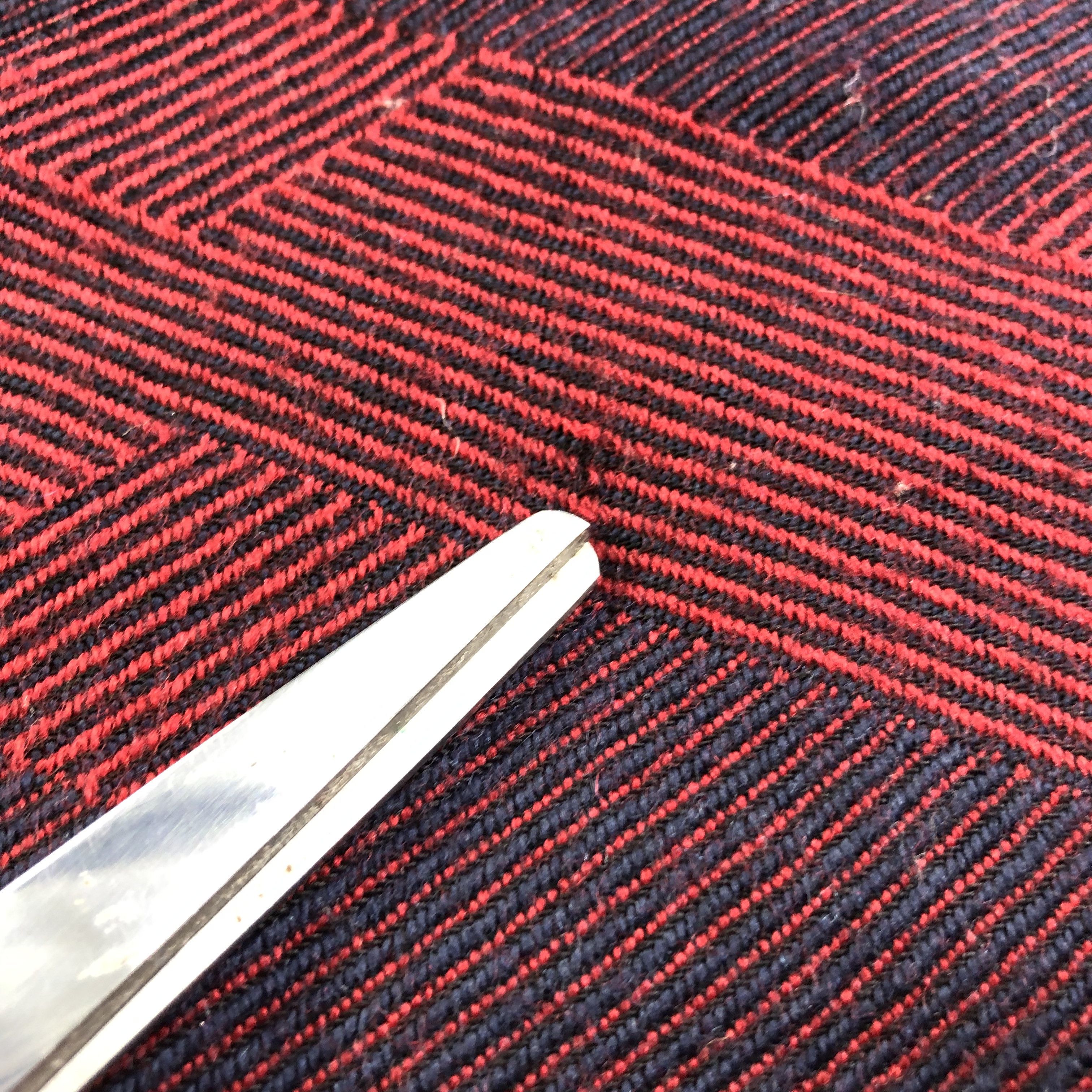Yves Saint Laurent YSL Wool Scarf Muffler V2042 Size ONE SIZE - 11 Thumbnail