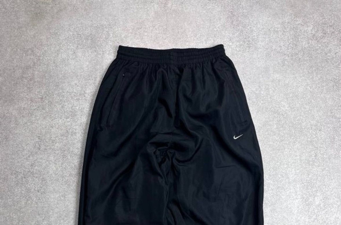 Nike VINTAGE NIKE SWOOSH NYLON TN SKEPTA STYLE FLARED TRACK PANTS Size US 36 / EU 52 - 2 Thumbnail