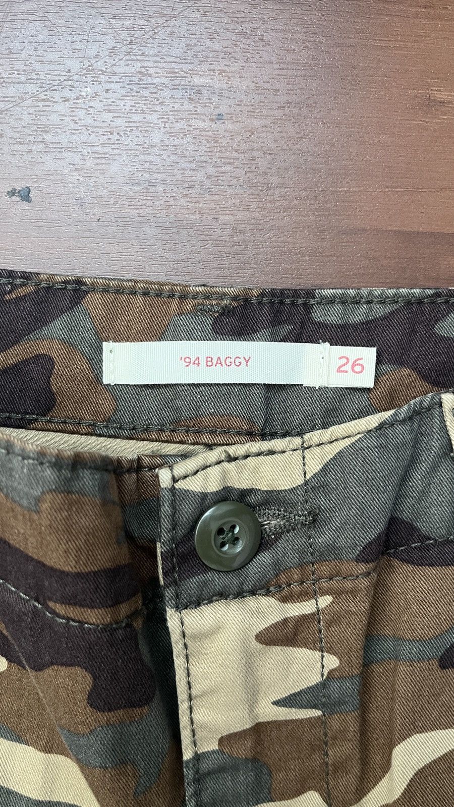 Levi's Vintage Clothing Levis camo cargos Size 26" / US 2 / IT 38 - 3 Thumbnail