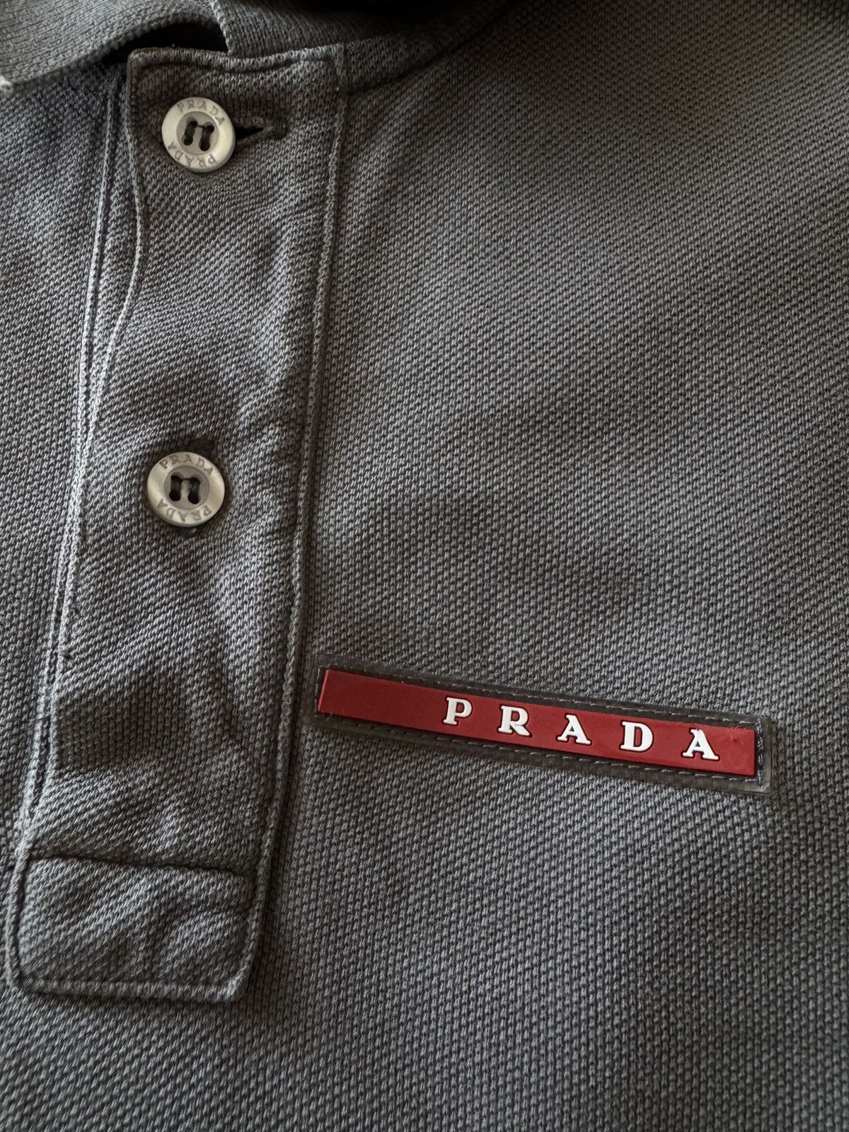Prada 🔥🔥 Prada Red Tab Cotton Polo Shirt Size US L / EU 52-54 / 3 - 3 Thumbnail