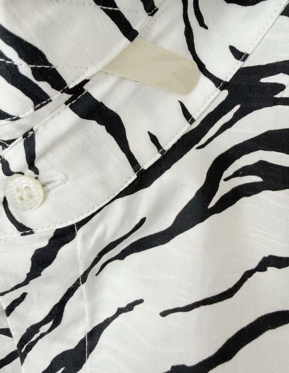 Roberto Cavalli Roberto Cavalli 100% Cotton Short Sleeve Shirt J30 Size US S / EU 44-46 / 1 - 4 Thumbnail