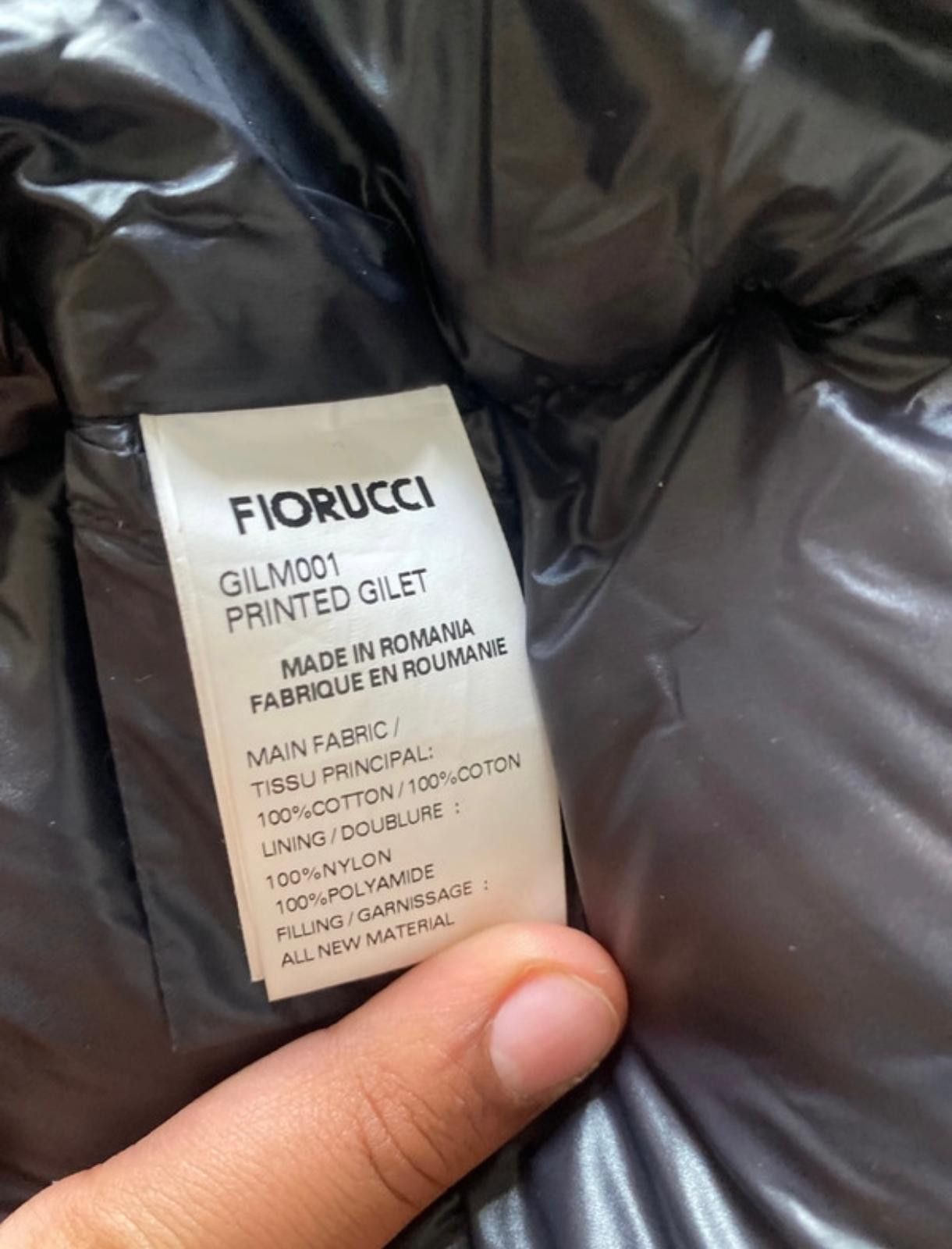 Fiorucci Fiorucci puffer vest with removable hood Size US L / EU 52-54 / 3 - 6 Thumbnail