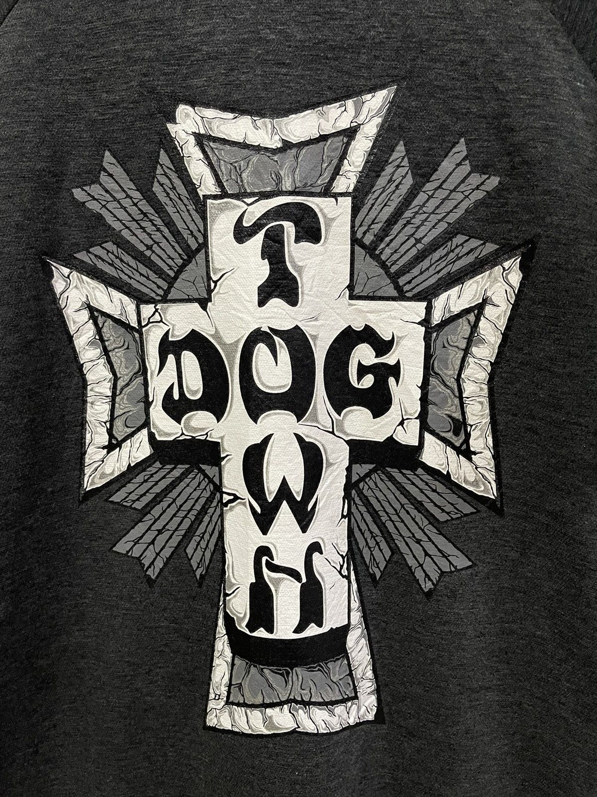 Dogtown Dogtown Skateboards 🔥🔥🔥 Size US L / EU 52-54 / 3 - 1 Thumbnail