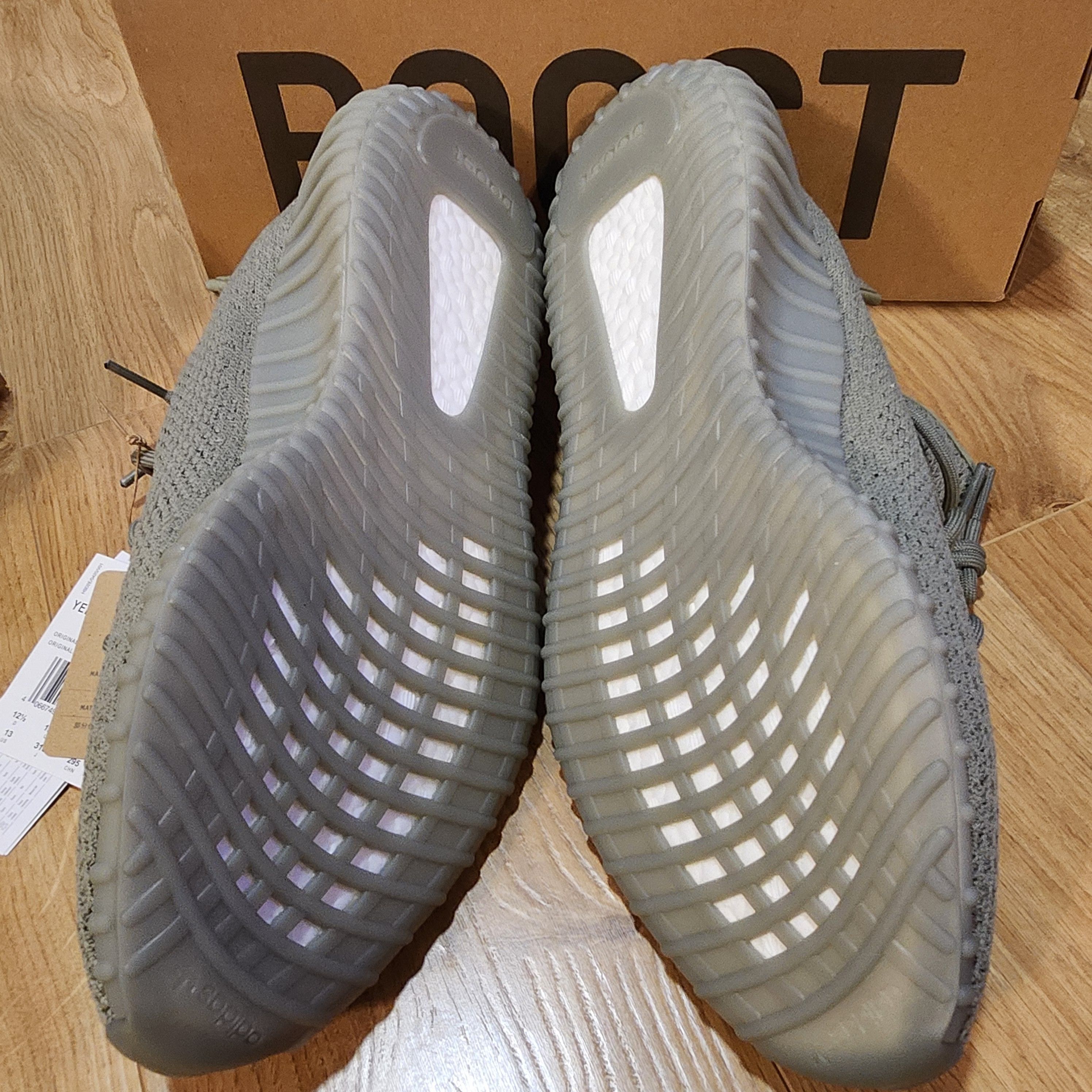 Adidas × Kanye West × Yeezy Adidas Yeezy Boost 350 V2 Granite Size US 13 / EU 46 - 4 Thumbnail
