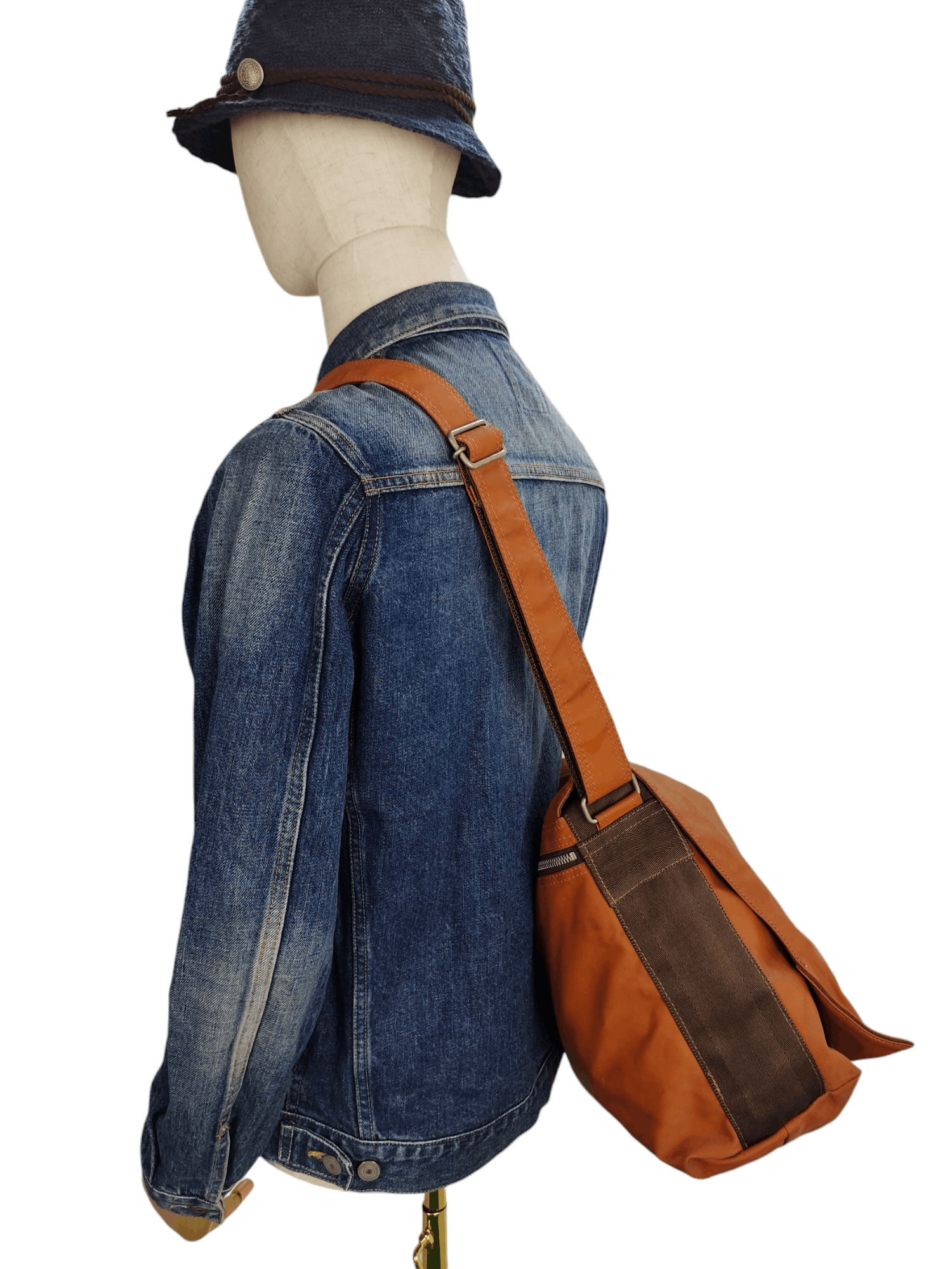 Yohji Yamamoto Vintage Yohji Yamamoto Cotton Leather Shoulder Sling Bag Size ONE SIZE - 4 Thumbnail