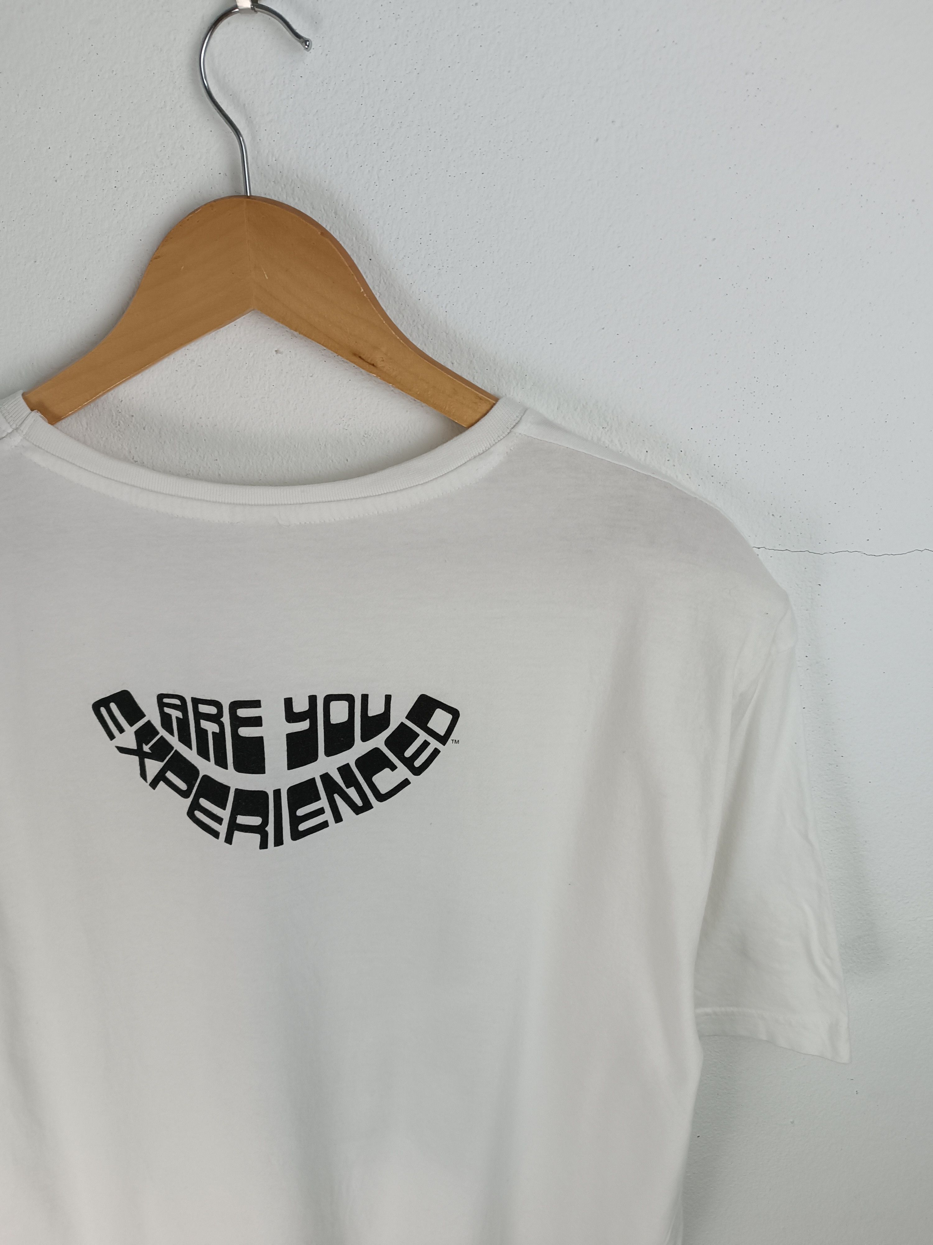 Vintage VINTAGE JIMI HENDRIX "ARE YOU EXPERIENCED" TEE Size US XL / EU 56 / 4 - 12 Thumbnail