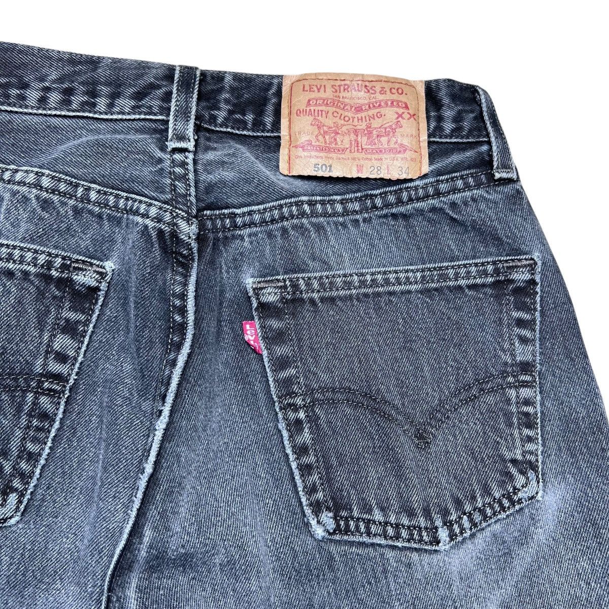 Levi's 1990s Levi’s 501 Button Fly Made In USA Black Denim Jeans Size US 26 / EU 42 - 14 Thumbnail
