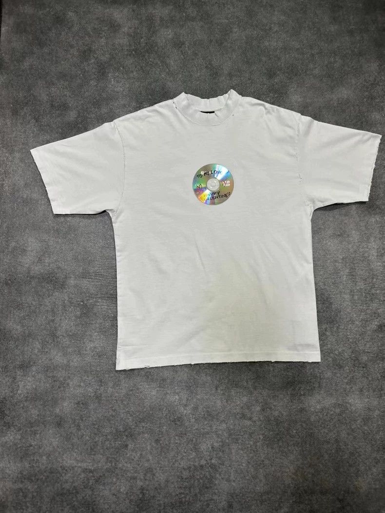 Balenciaga Balenciaga Valentine's day gift limited CD Size US S / EU 44-46 / 1 - 1 Thumbnail