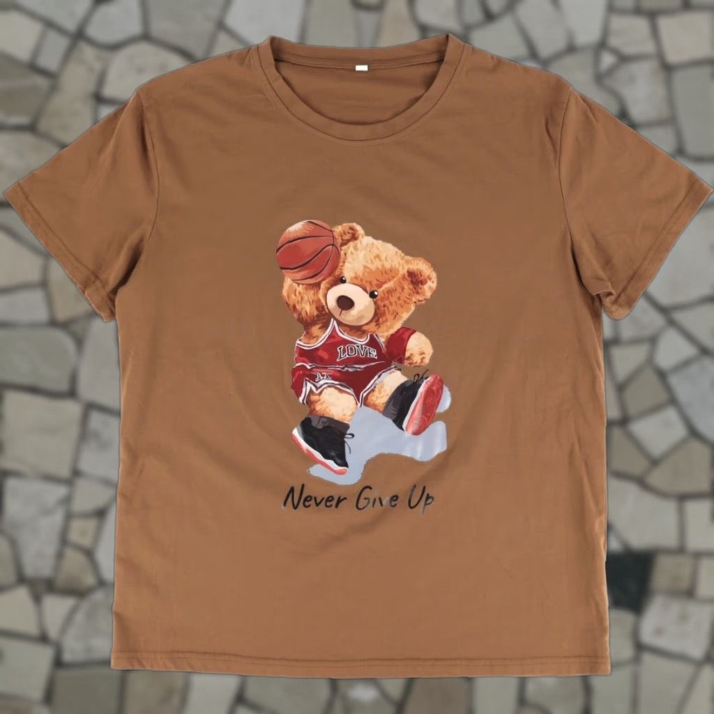 Shein VINTAGE Shein Teddy Bear Basketball Never Give Up Solid T-Shirt Brown Men's XL Size US XL / EU 56 / 4 - 1 Thumbnail