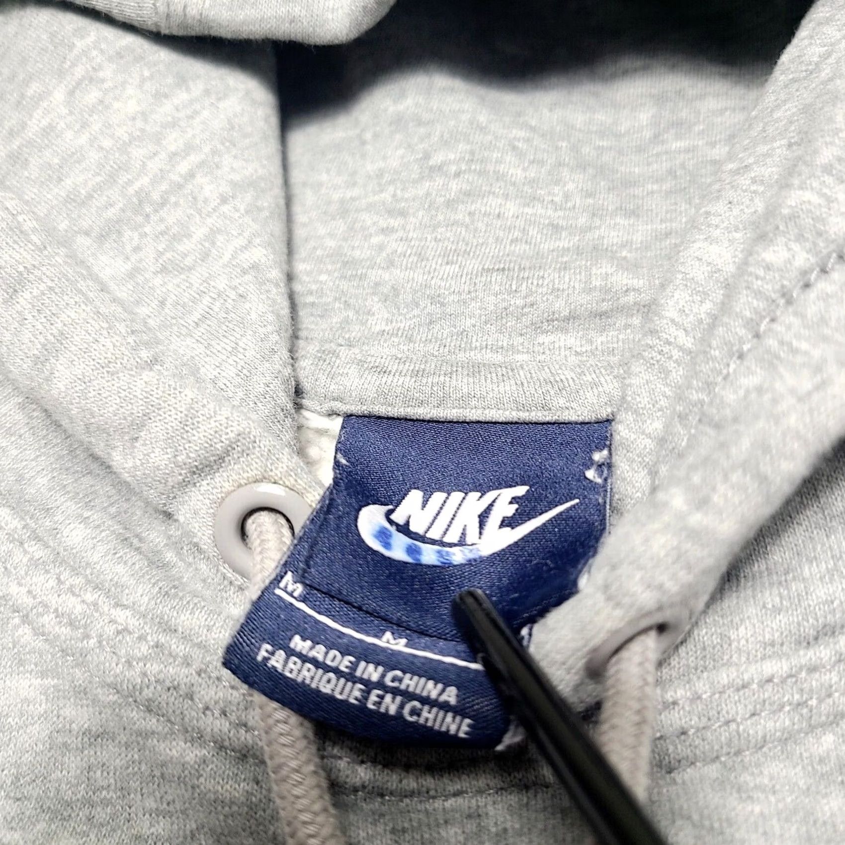 Nike VINTAGE Nike Hoodie Mens Medium Big Logo Spell Out Essential Sweatshirt Gray Size US M / EU 48-50 / 2 - 7 Thumbnail