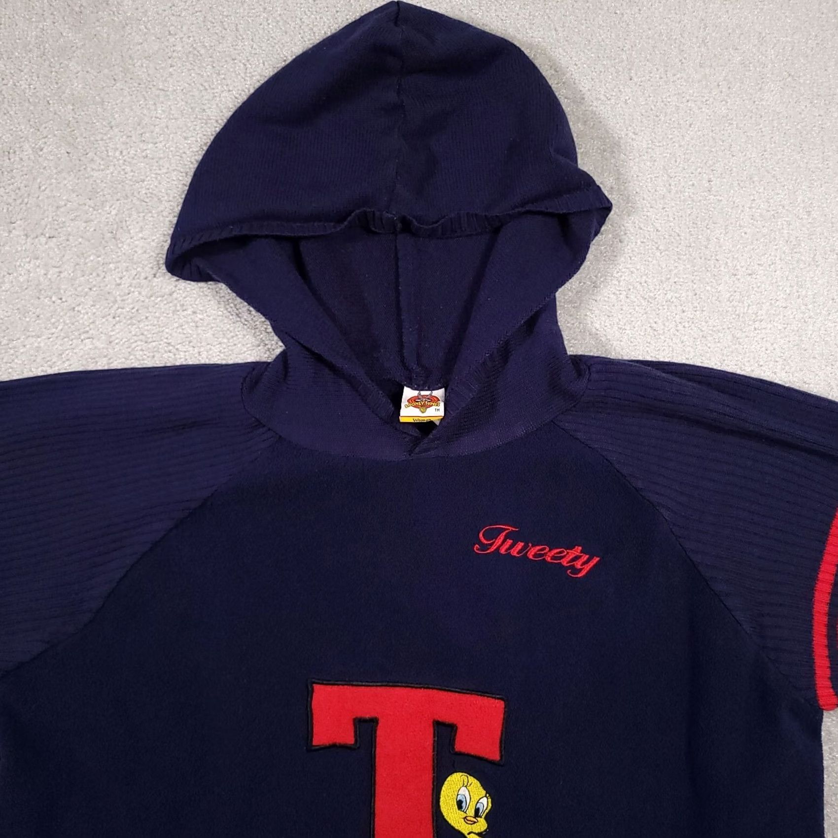 Vintage VINTAGE Looney Tunes Hoodie Women's 2XL Tweety Bird Sweatshirt Navy Pocket Sweatshirt Size XXL / US 16-18 / IT 52-54 - 3 Thumbnail