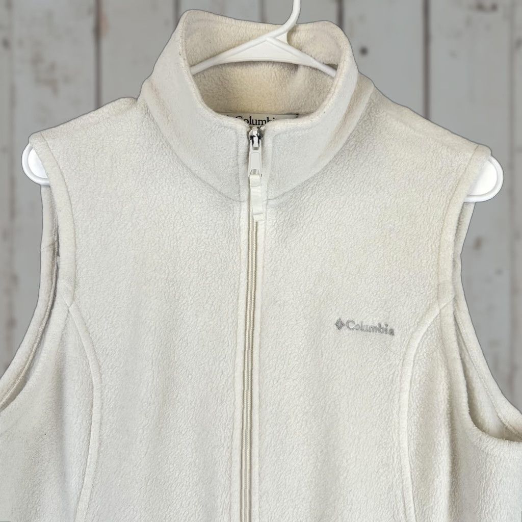Layer 8 Columbia Vest Womens L Fleece Zip Pockets Ivory Full Zip Outdoor Layer Size L / US 10 / IT 46 - 1 Thumbnail