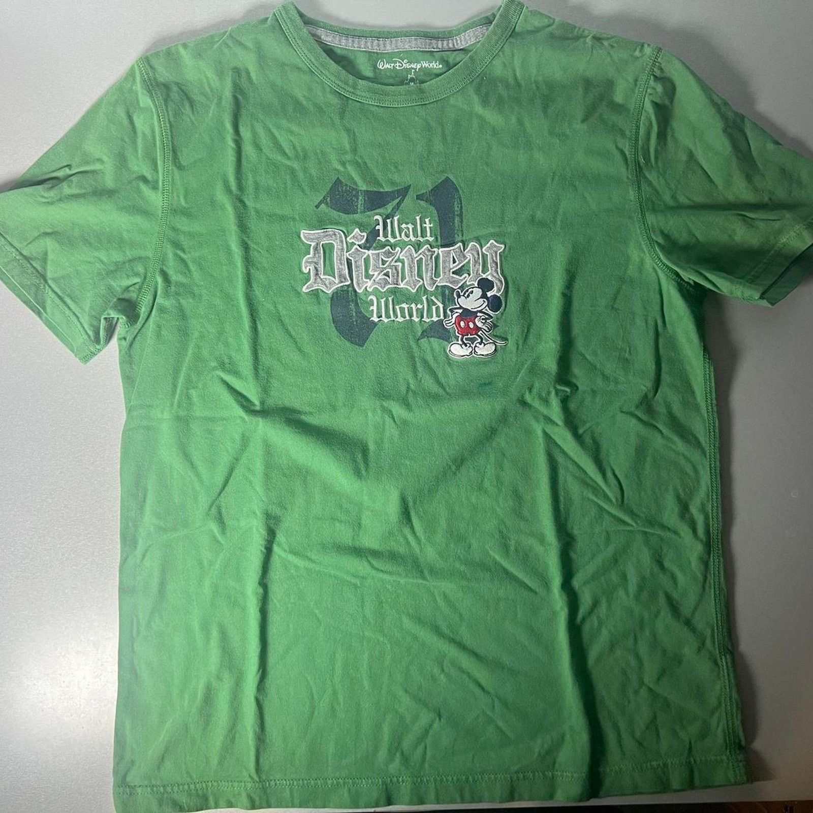 Disney Disneyland mickey mouse green t shirt Size US M / EU 48-50 / 2 - 1 Thumbnail