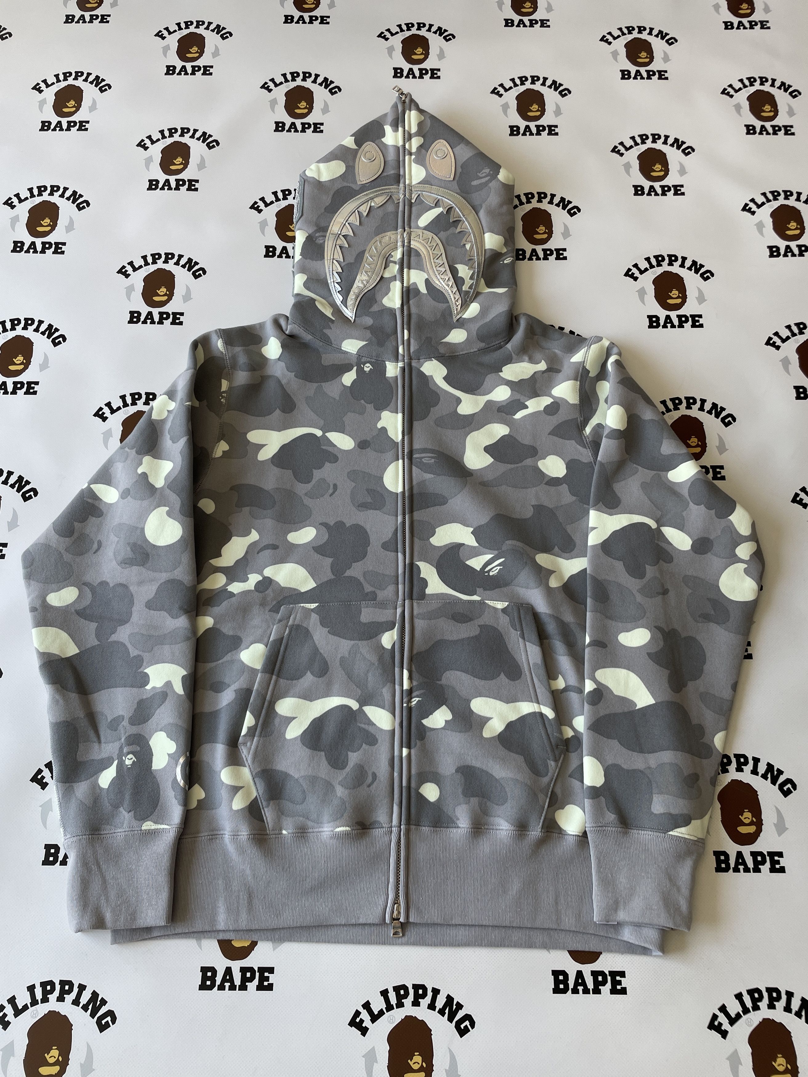 Bape BAPE CITY CAMO SHARK FULL ZIP HOODIE (SS24) Size US XXL / EU 58 / 5 - 1 Thumbnail