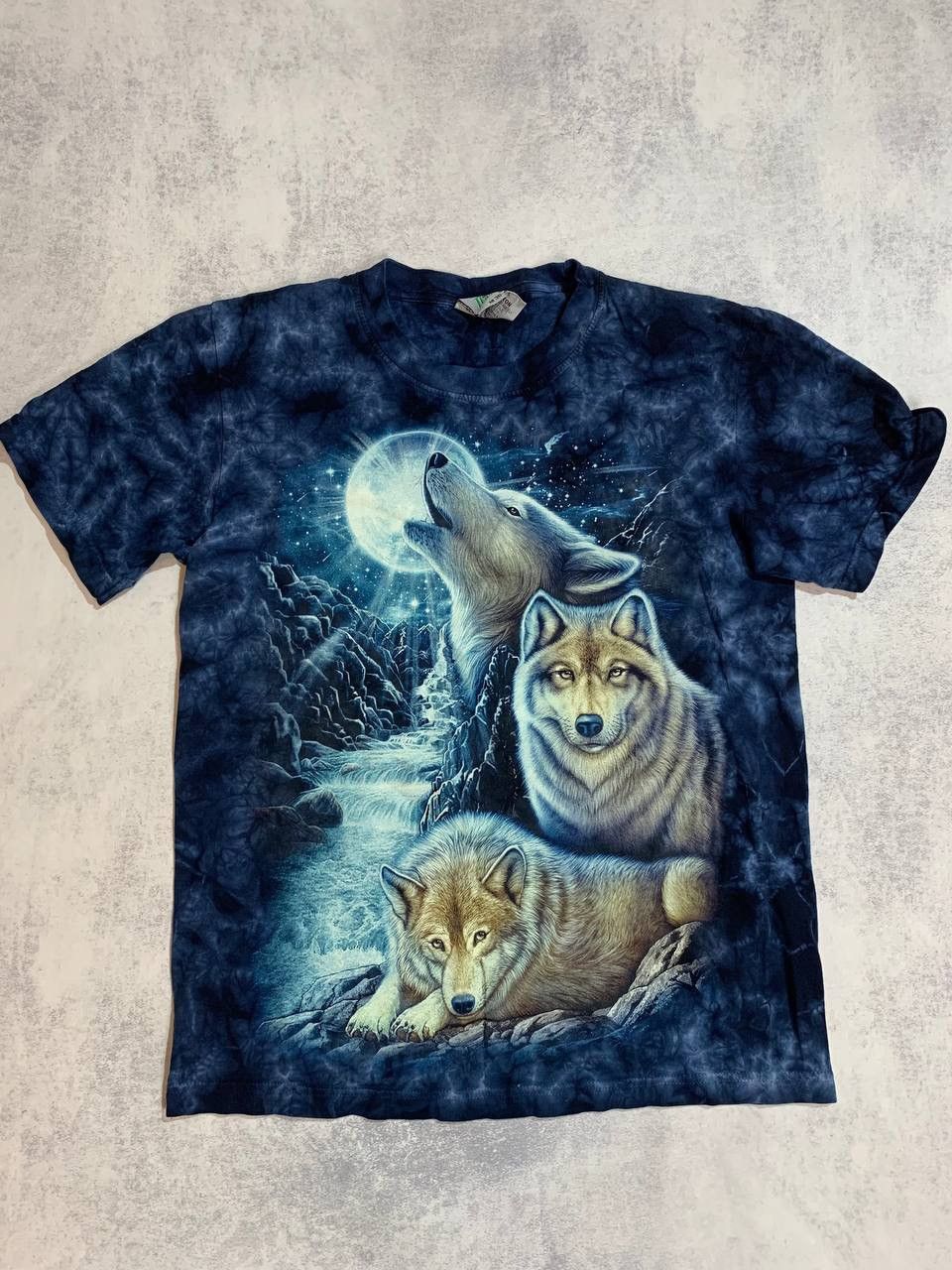 Vintage Rare vintage colourful wolf 3-D overprint tee Size US M / EU 48-50 / 2 - 1 Thumbnail