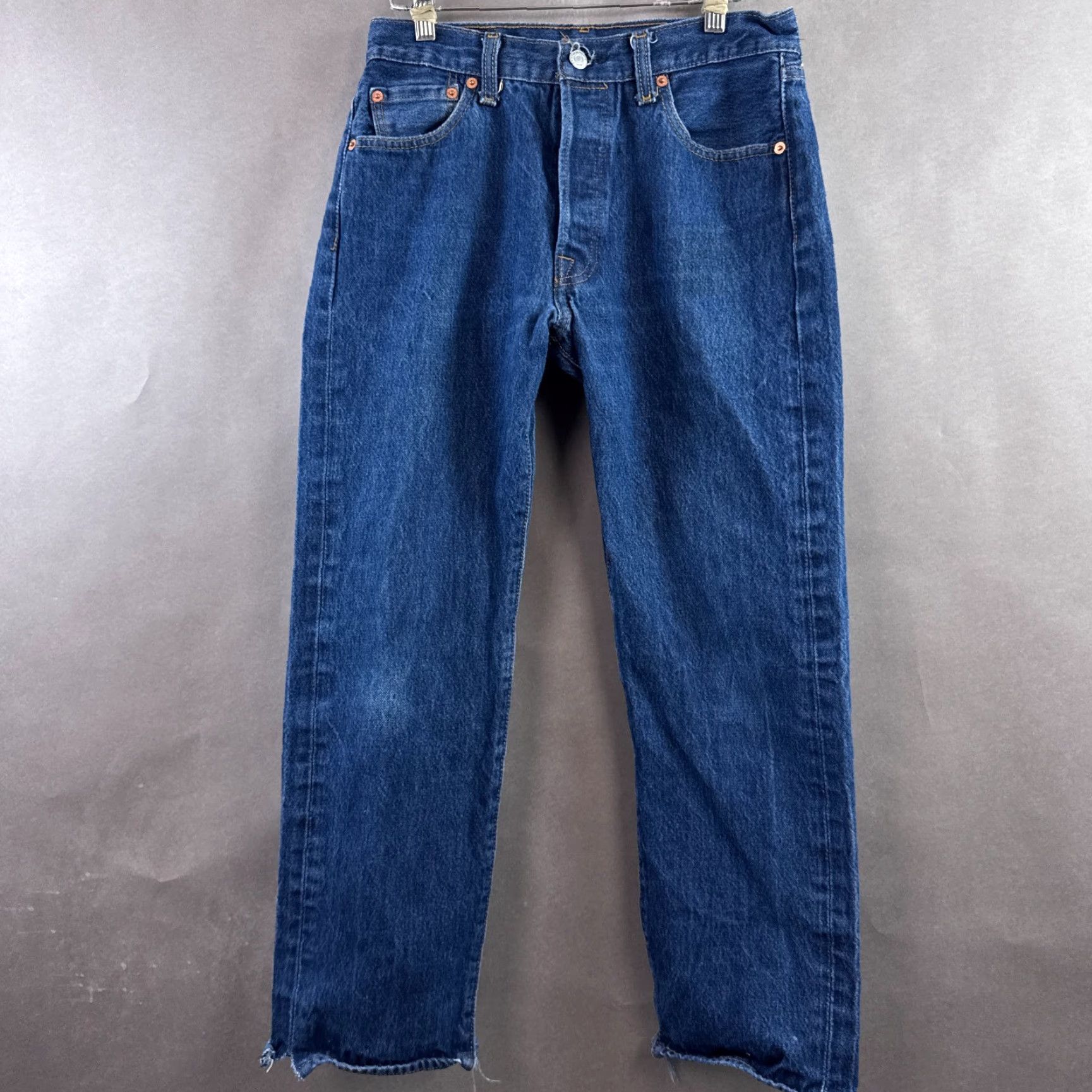 Levi's Levi's 501 Jeans Men Blue Button Fly Denim Pant Straight Classic (Tag31x30) Jeans Mens Blue Denim Straight Classic 501 Series 30x27 Size US 31 - 2 Thumbnail