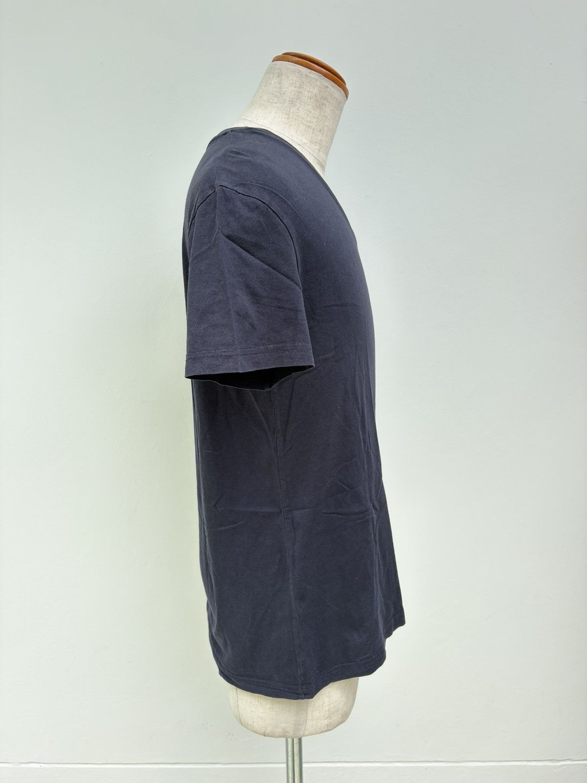 Prada Prada black v neck T-shirt Size US M / EU 48-50 / 2 - 16 Thumbnail