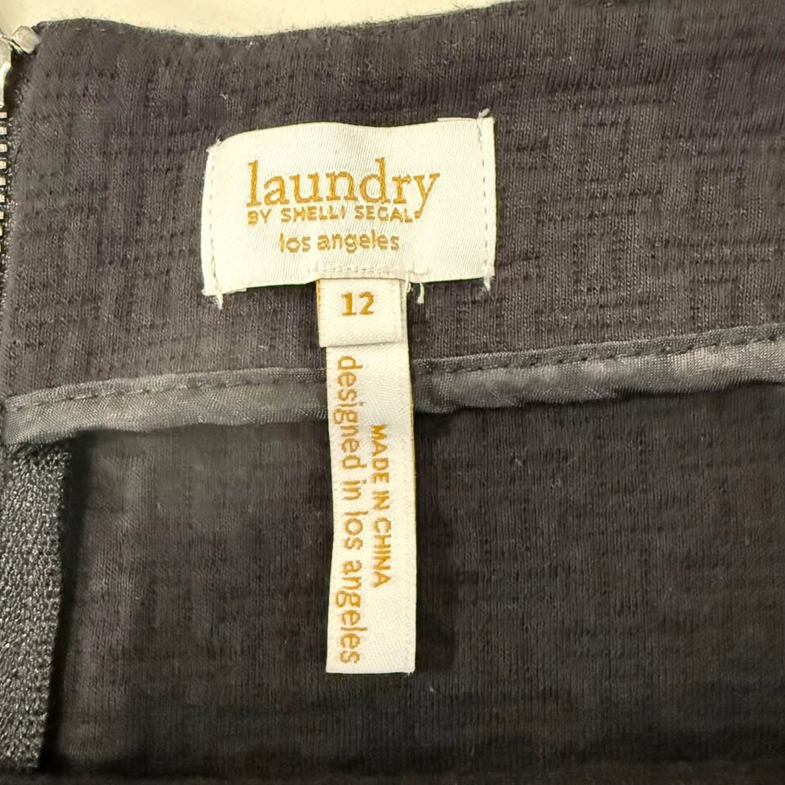 Laundry by Shelli Segal Laundry by Shelli Segal QuiltedTexture PencilSkirt Womens 12 Size 34" / US 12 / IT 48 - 3 Thumbnail