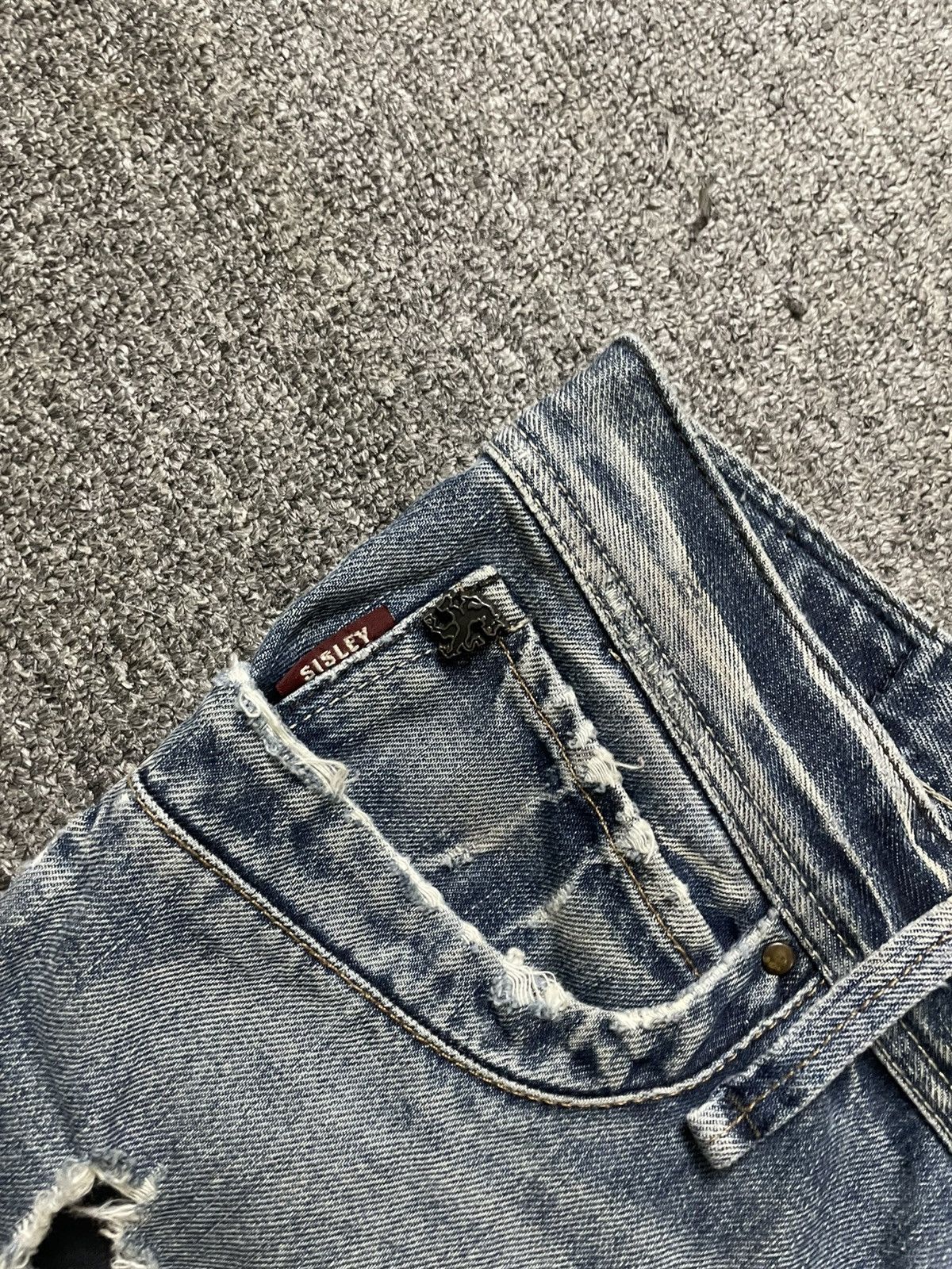 Sisley × Vintage SISLEY Brand Slim Fit Distressed Denim Ripped Jeans (117) Size US 34 / EU 50 - 7 Thumbnail