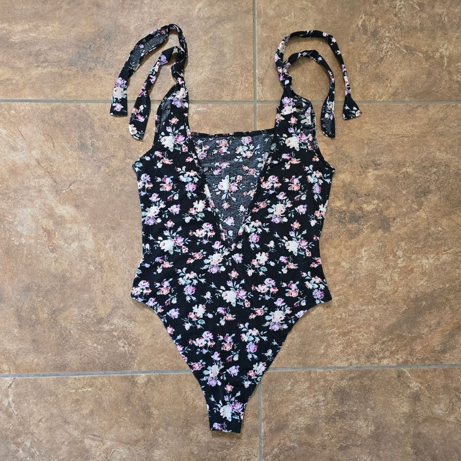 Shein Multicolored | SHEIN | Floral Reversible Bodysuit Size M / US 6-8 / IT 42-44 - 2 Thumbnail