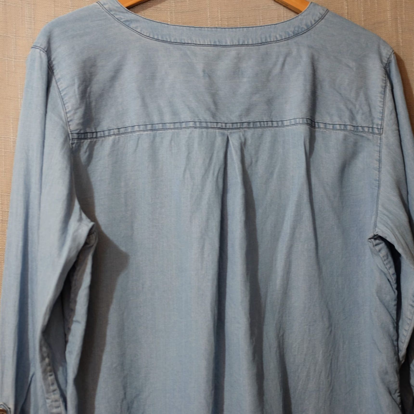 Vintage Christopher & Banks Chambray Top Long Sleeve Blue Button-Up Women's L Size L / US 10 / IT 46 - 7 Thumbnail