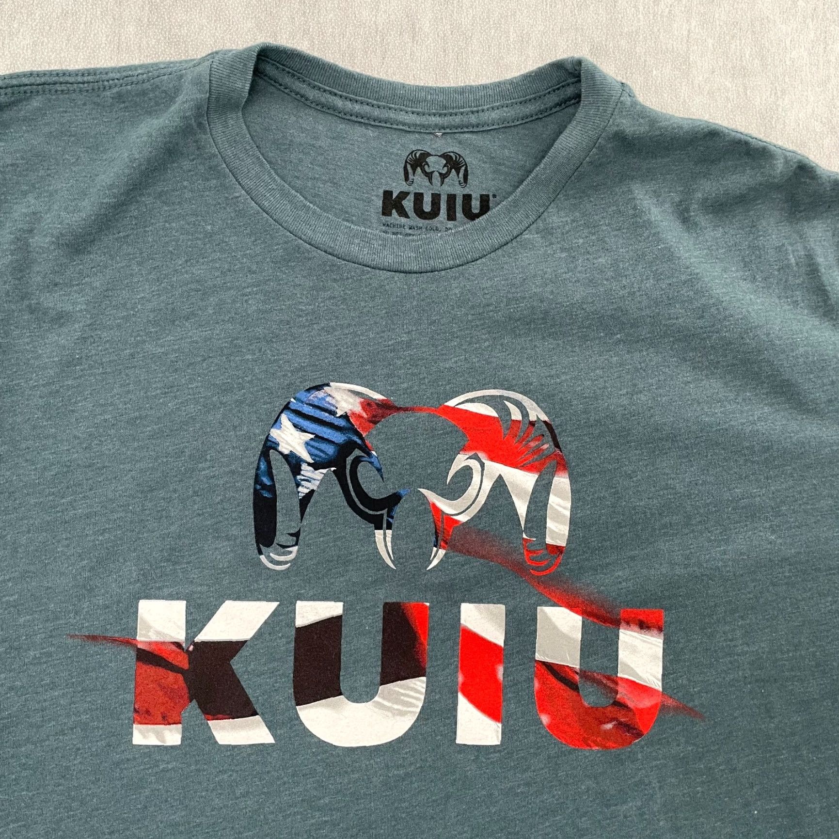 Vintage Kuiu Shirt Adult Medium Blue USA Flag Ram Crew Neck Short Sleeve Hunting Mens M Size US M / EU 48-50 / 2 - 3 Thumbnail