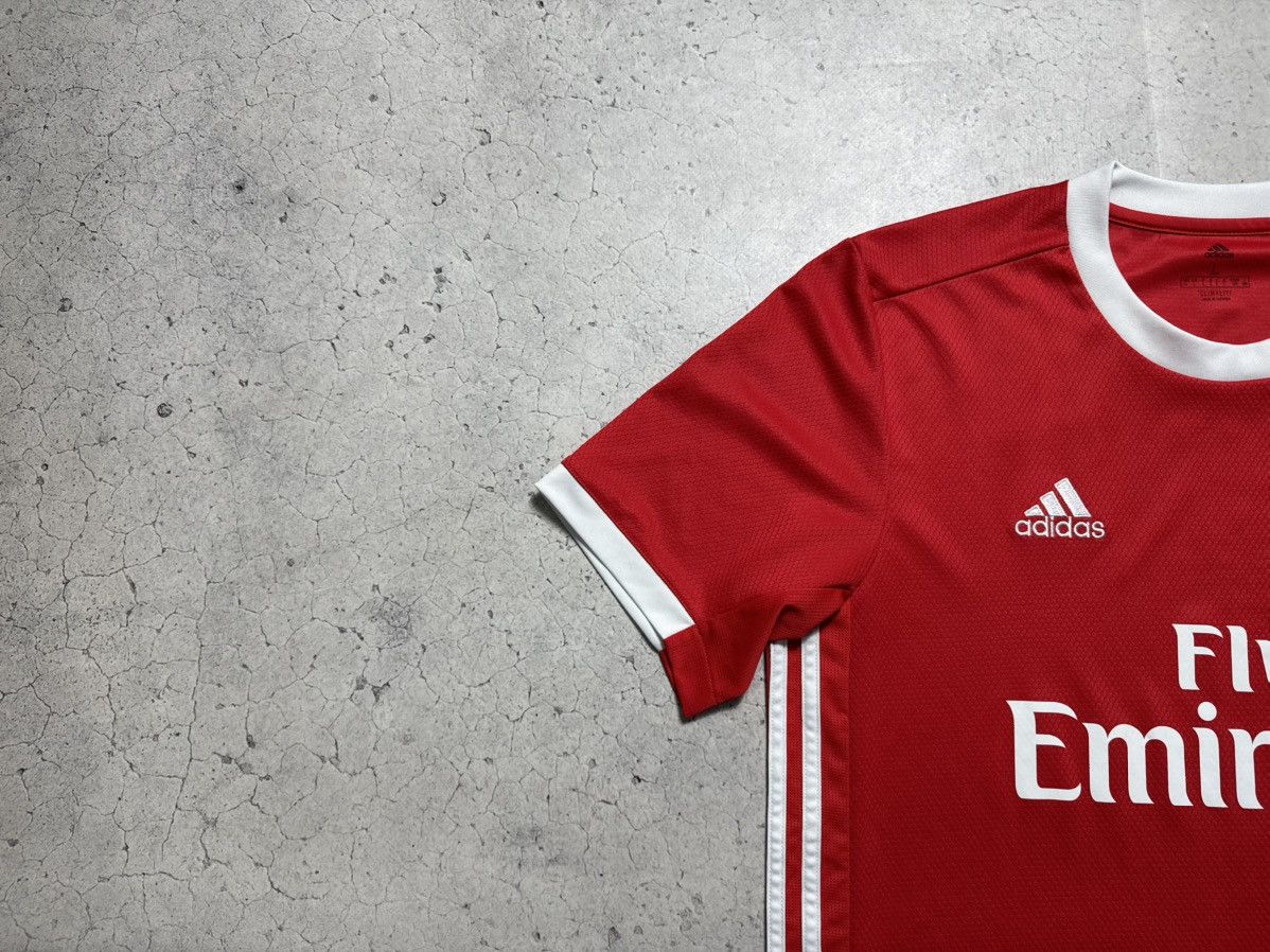 Adidas Adidas Benfica 2019/2020 Vintage Soccer Jersey Size US L / EU 52-54 / 3 - 4 Thumbnail