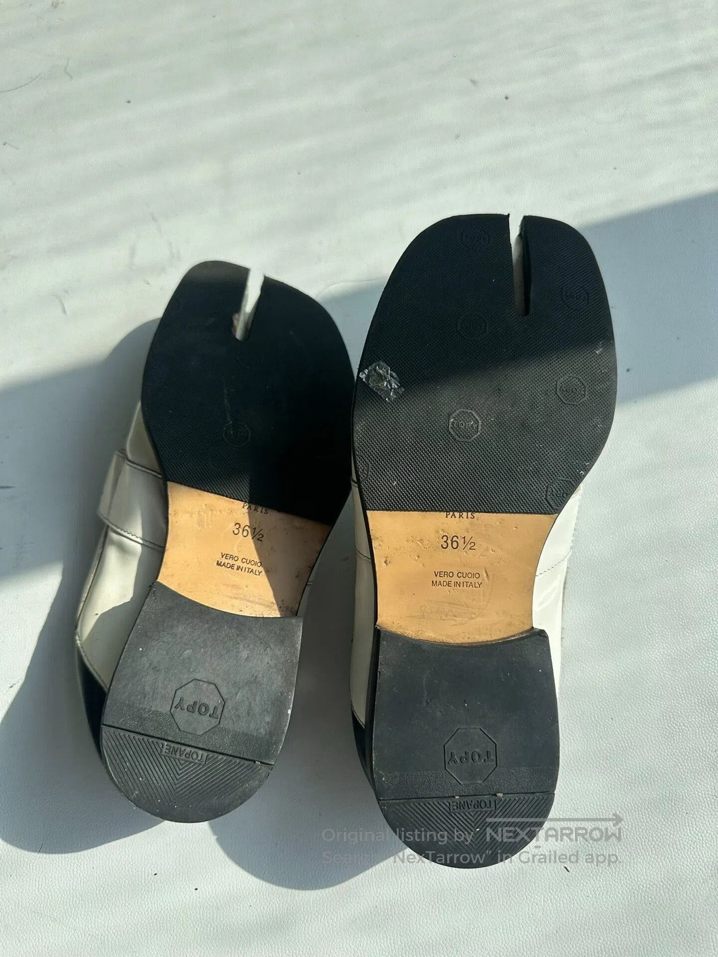 Maison Margiela Maison Margiela Tabi Loafers in Black and White. Size US 5.5 / IT 35.5 - 3 Thumbnail
