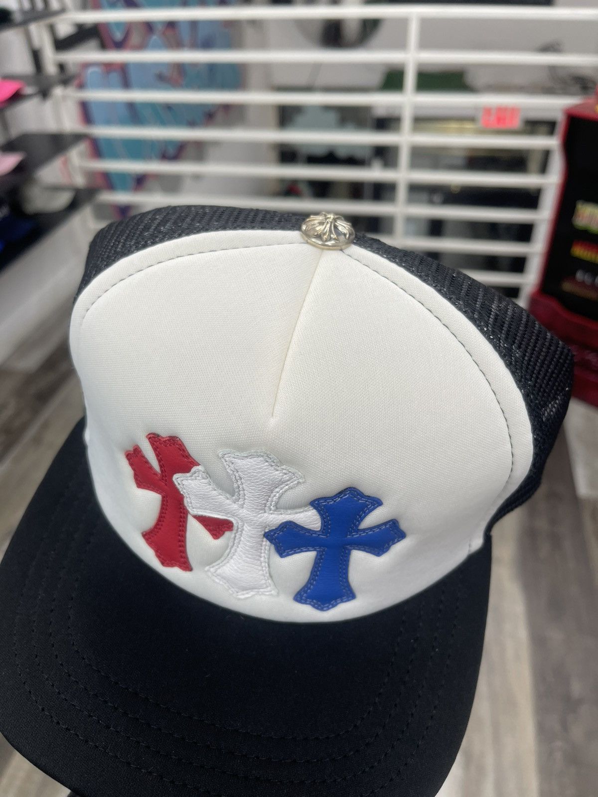 Chrome Hearts Chrome Hearts Trucker Hat (red/white/blue) Size 30 - 2 Thumbnail