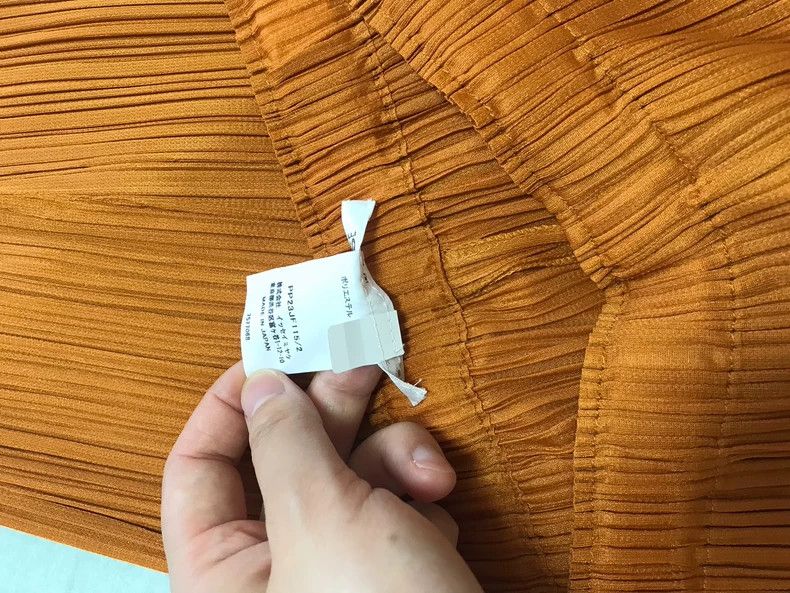Issey Miyake Issey Miyake Caramel-colored pleated pants Size 25" / US 0 / IT 36 - 7 Thumbnail