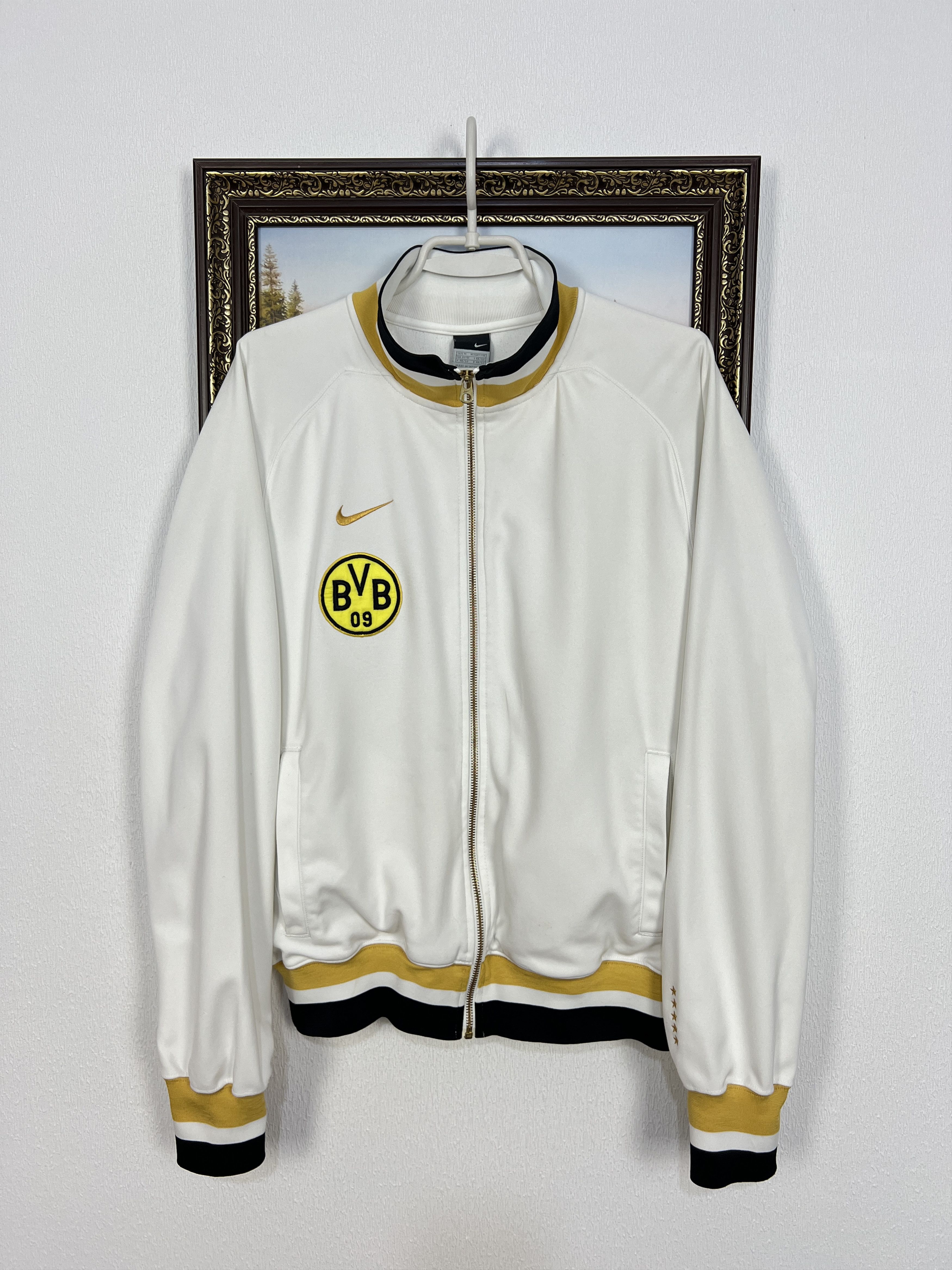 Nike Vintage Nike Borussia Dortmund White Bomber Jacket Football Size US M / EU 48-50 / 2 - 1 Thumbnail