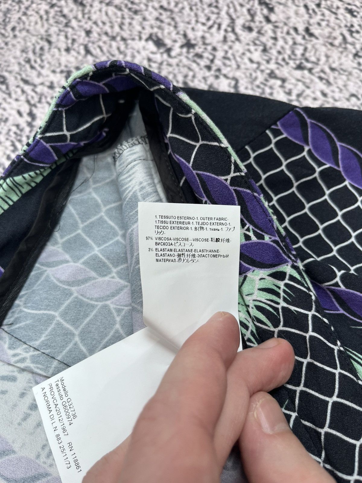 Versace Vintage Versace Tropical Printed Art Viscose Pants Size 30" / US 8 / IT 44 - 10 Thumbnail
